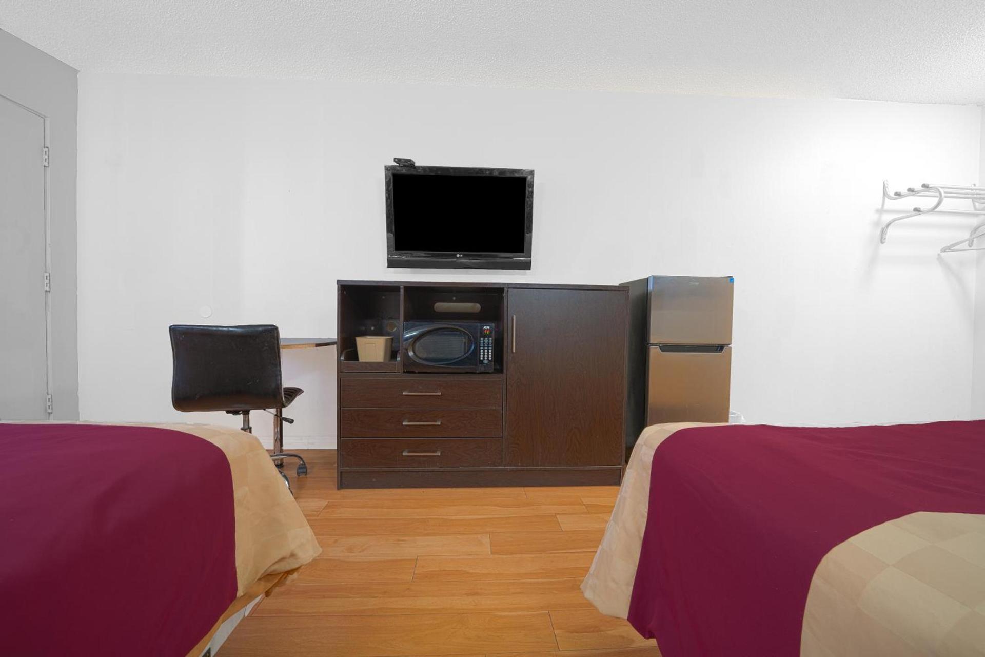 Mojave Hotel photo 20