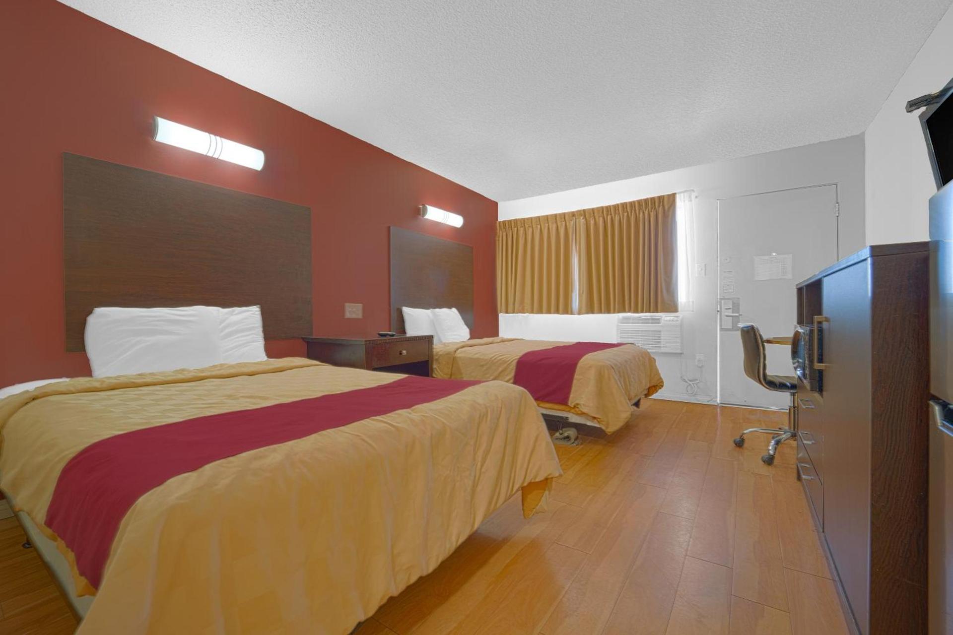 Mojave Hotel photo 29