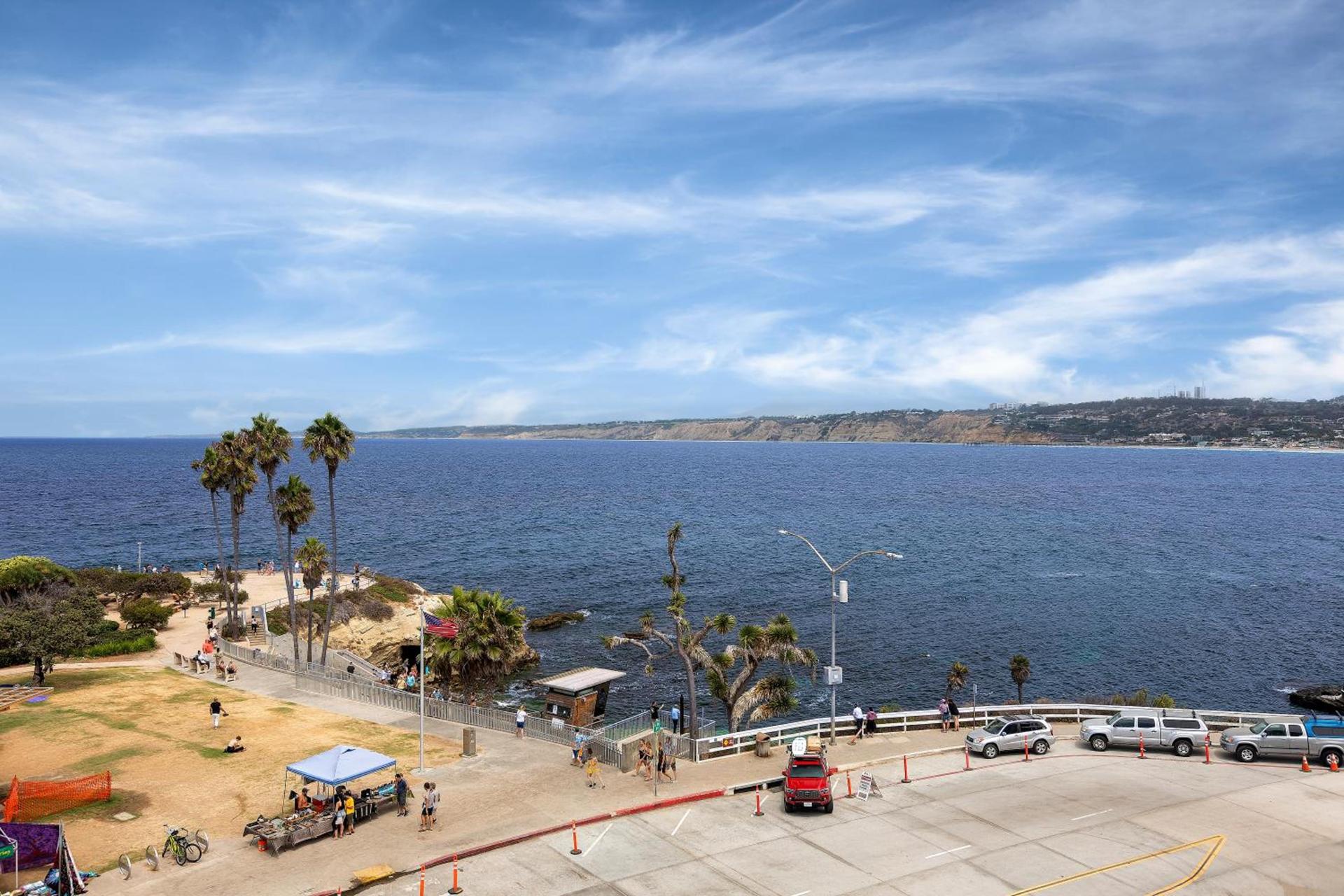 La Jolla Cove Suites photo 35