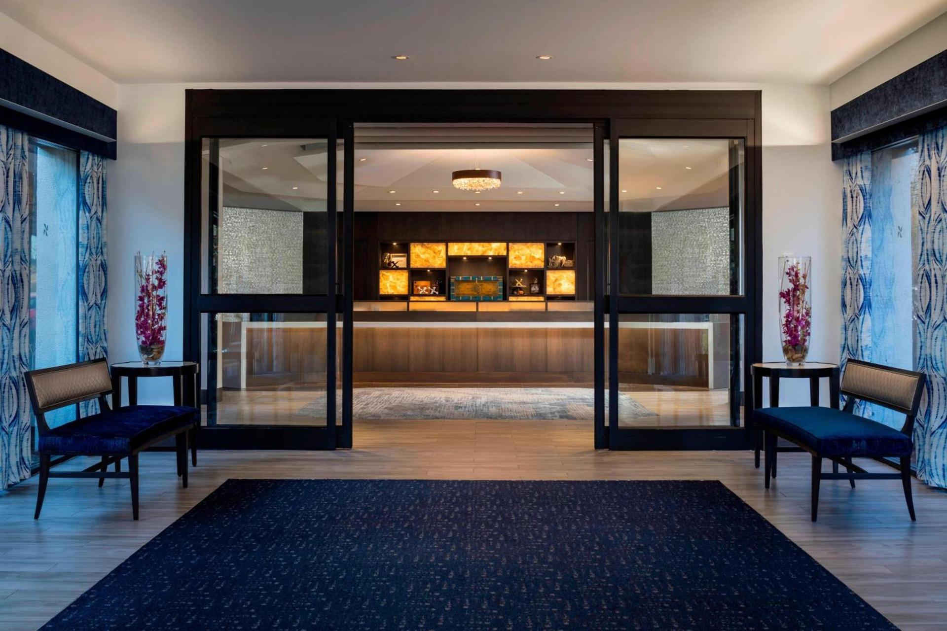 Four Points by Sheraton Norwood Conference Center photo 10
