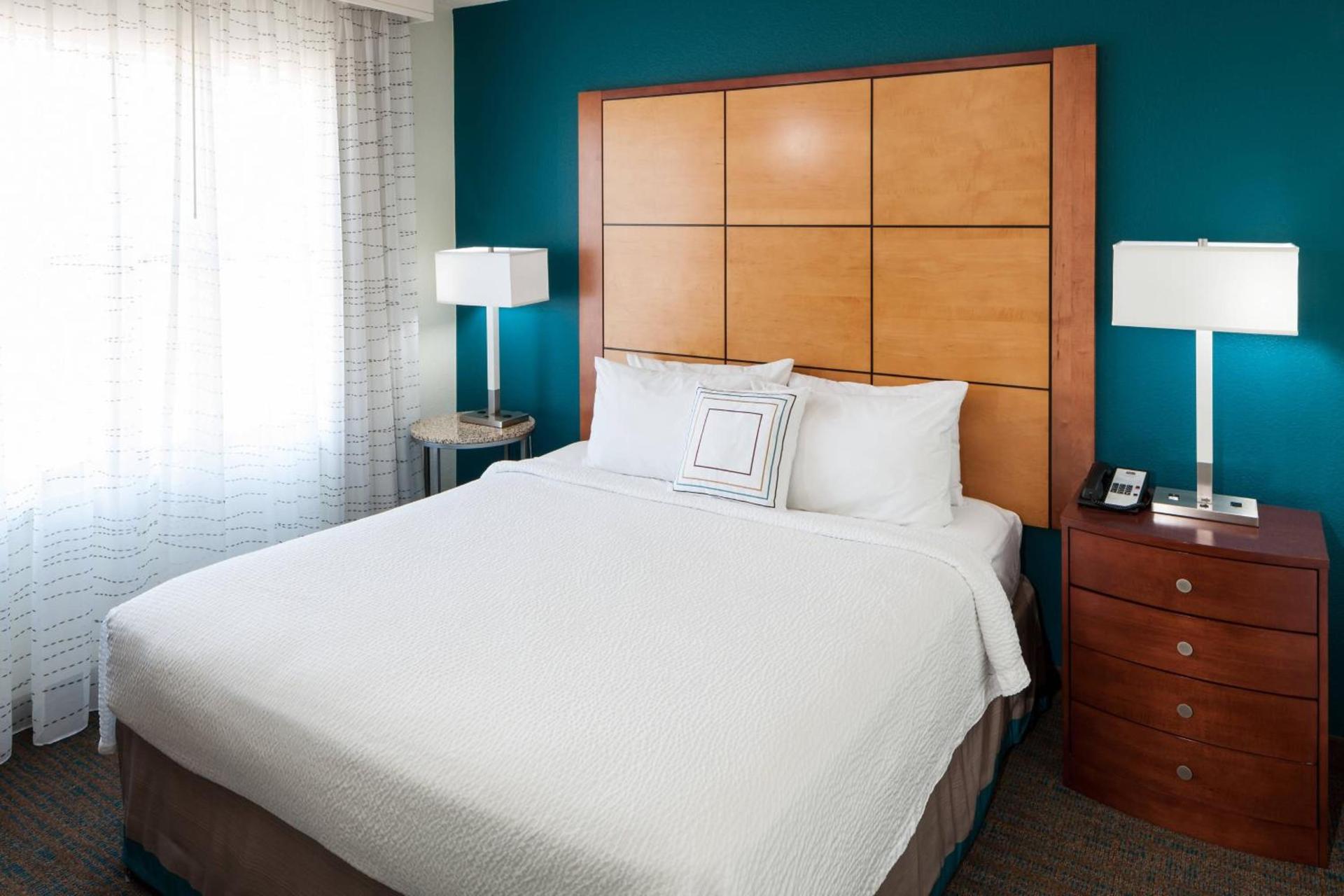 Residence Inn Phoenix North Happy Valley photo 12