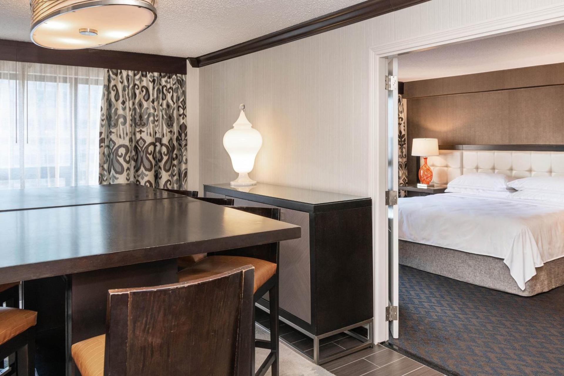 Sheraton Indianapolis City Centre Hotel photo 85