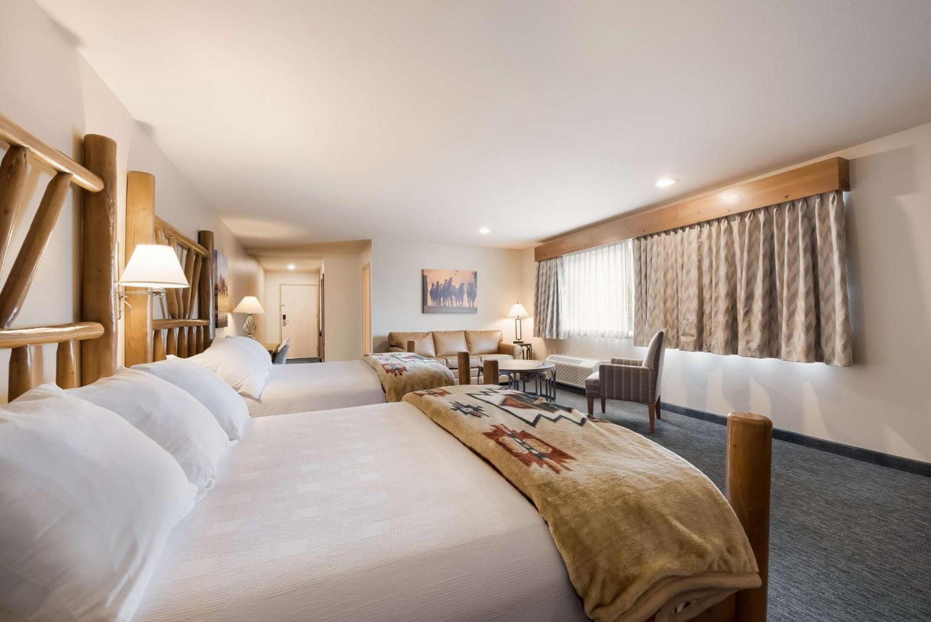 Best Western Plus Kentwood Lodge photo 19