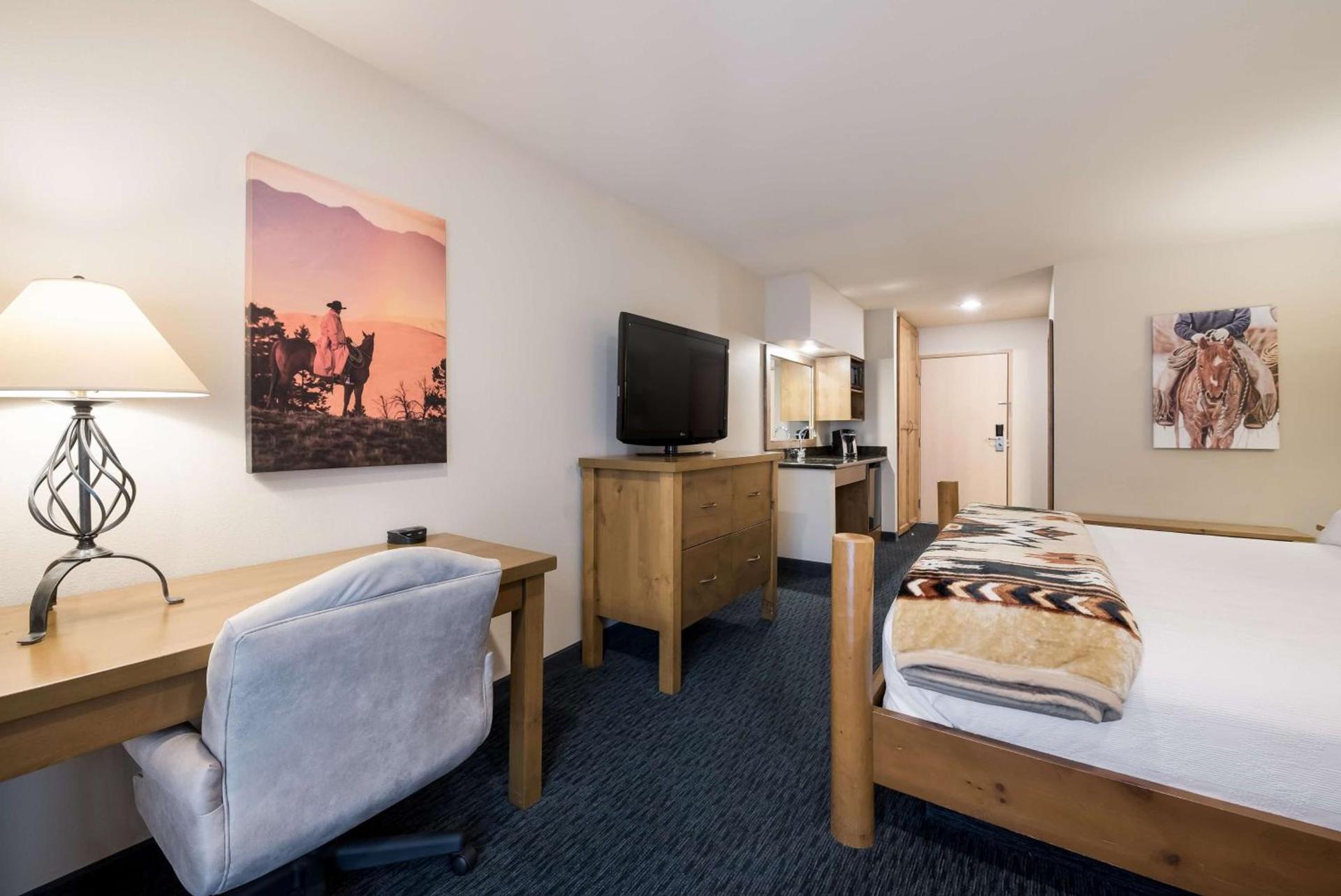 Best Western Plus Kentwood Lodge photo 23