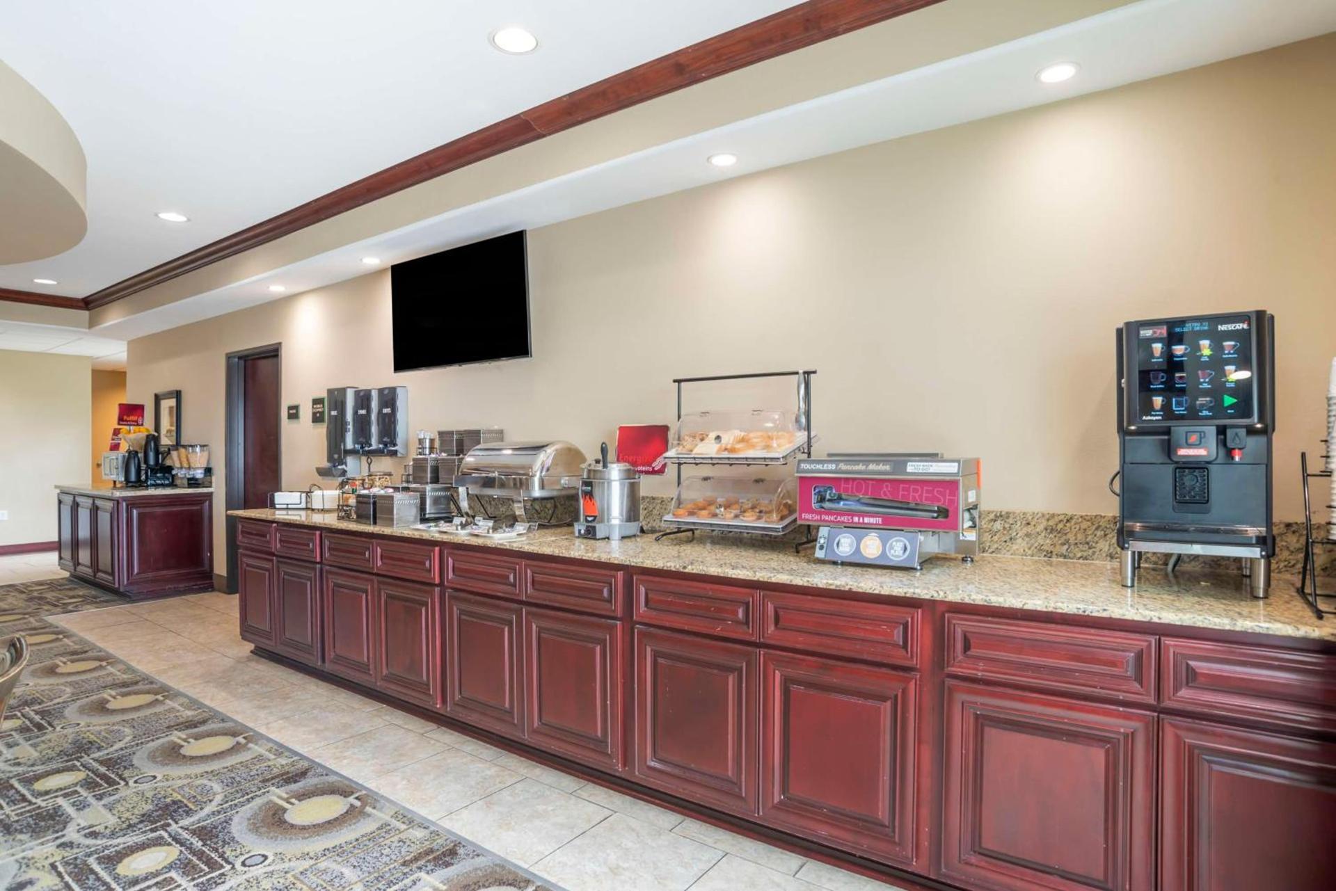 Best Western Plus Chalmette Hotel photo 25