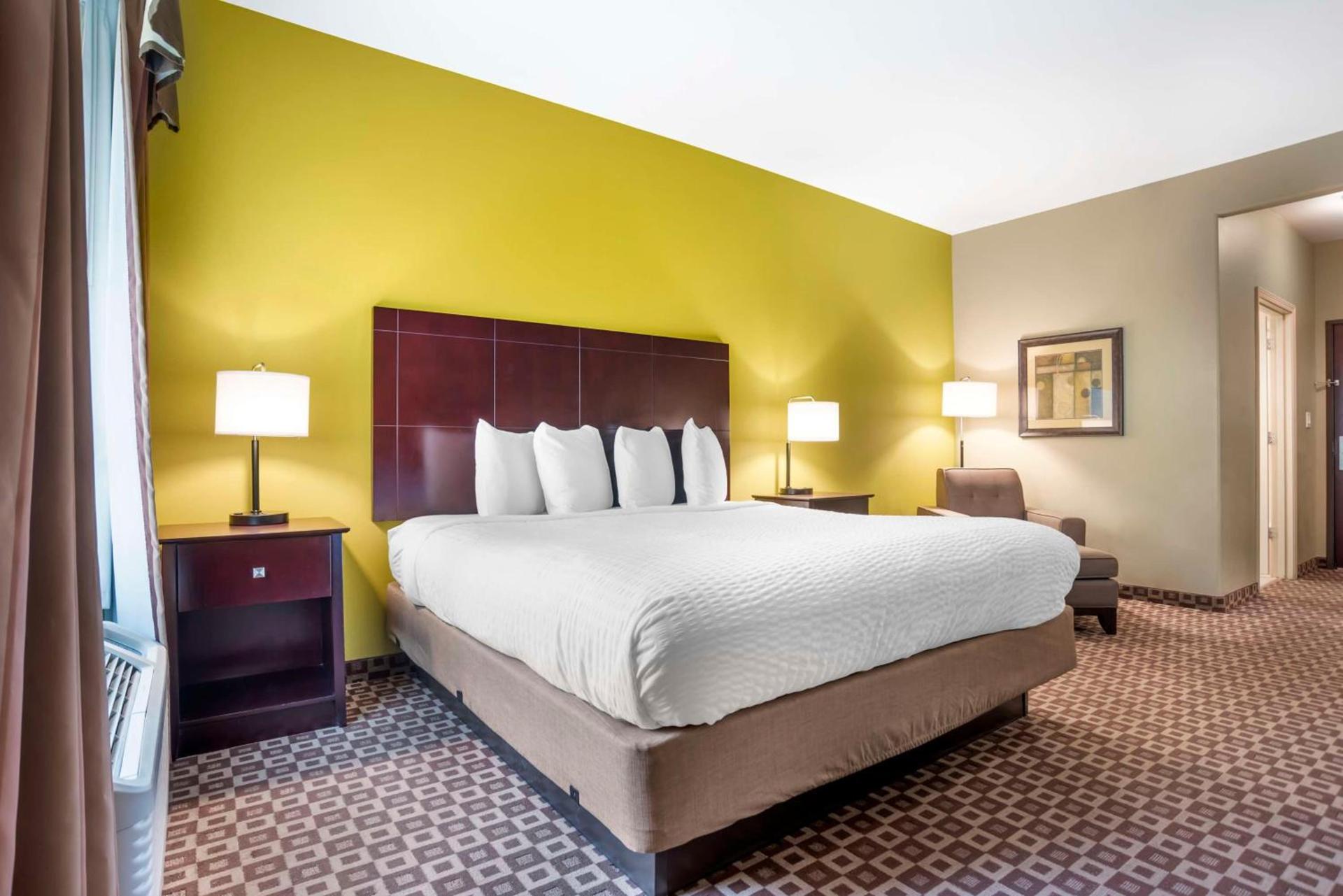 Best Western Plus Chalmette Hotel photo 4