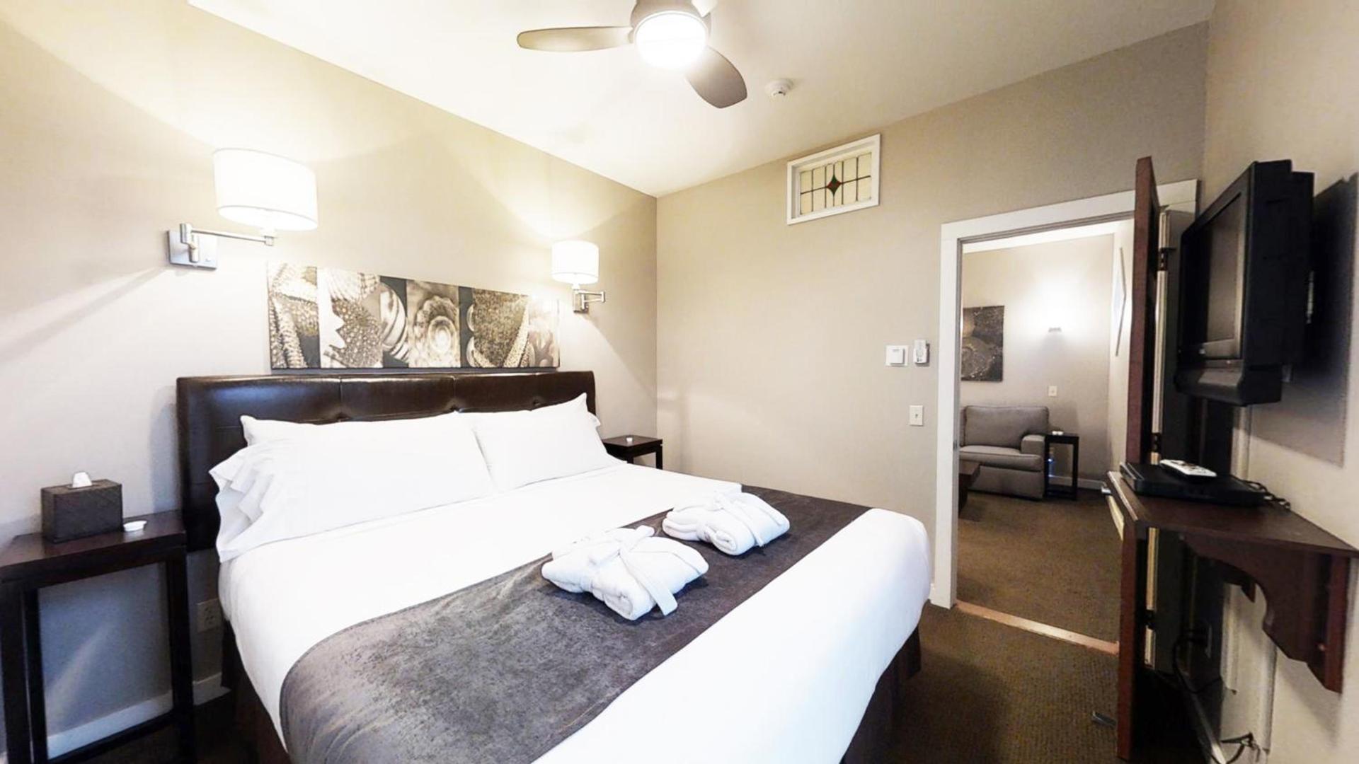 Bird Rock Hotel photo 26