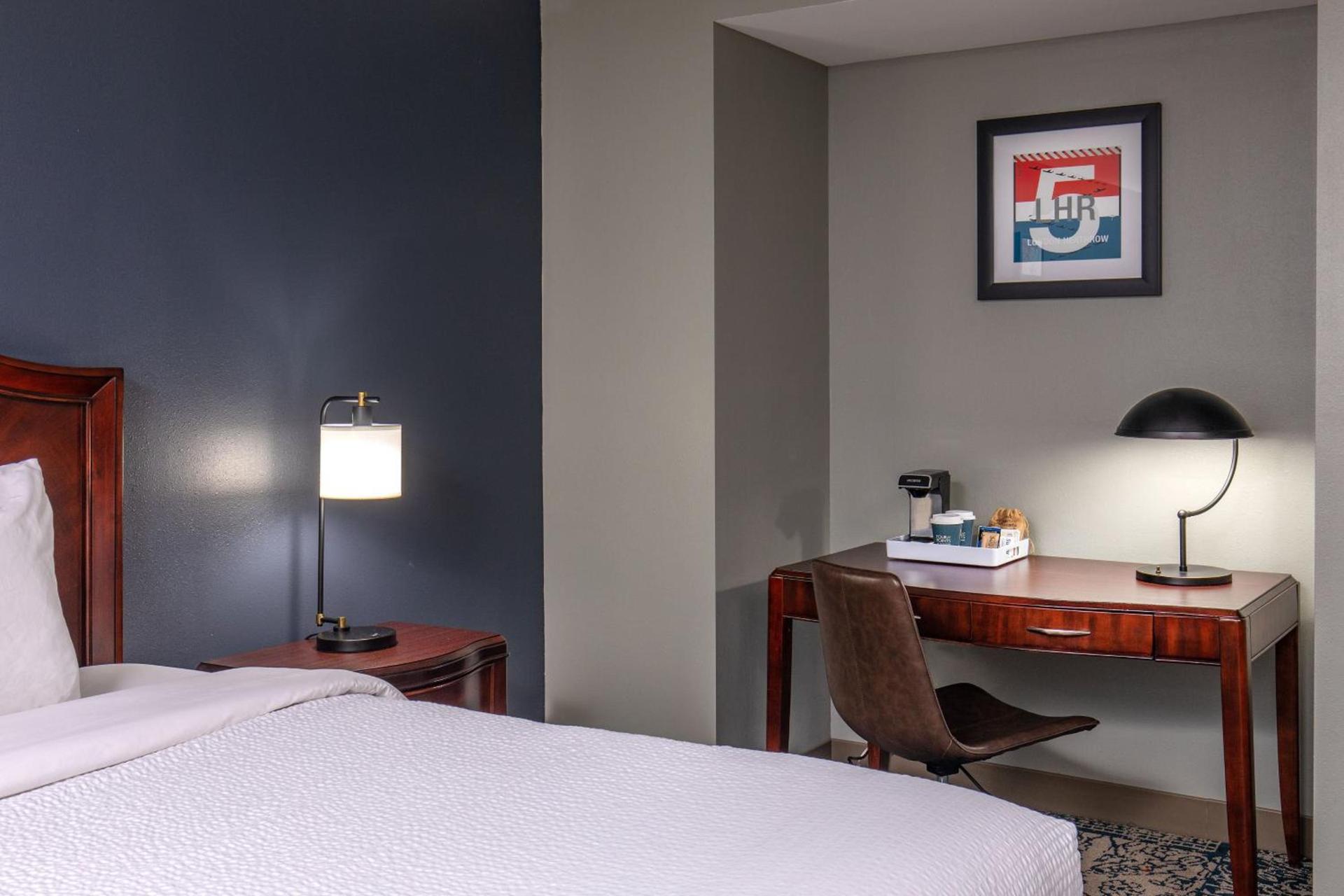 Four Points by Sheraton Kalamazoo photo 9