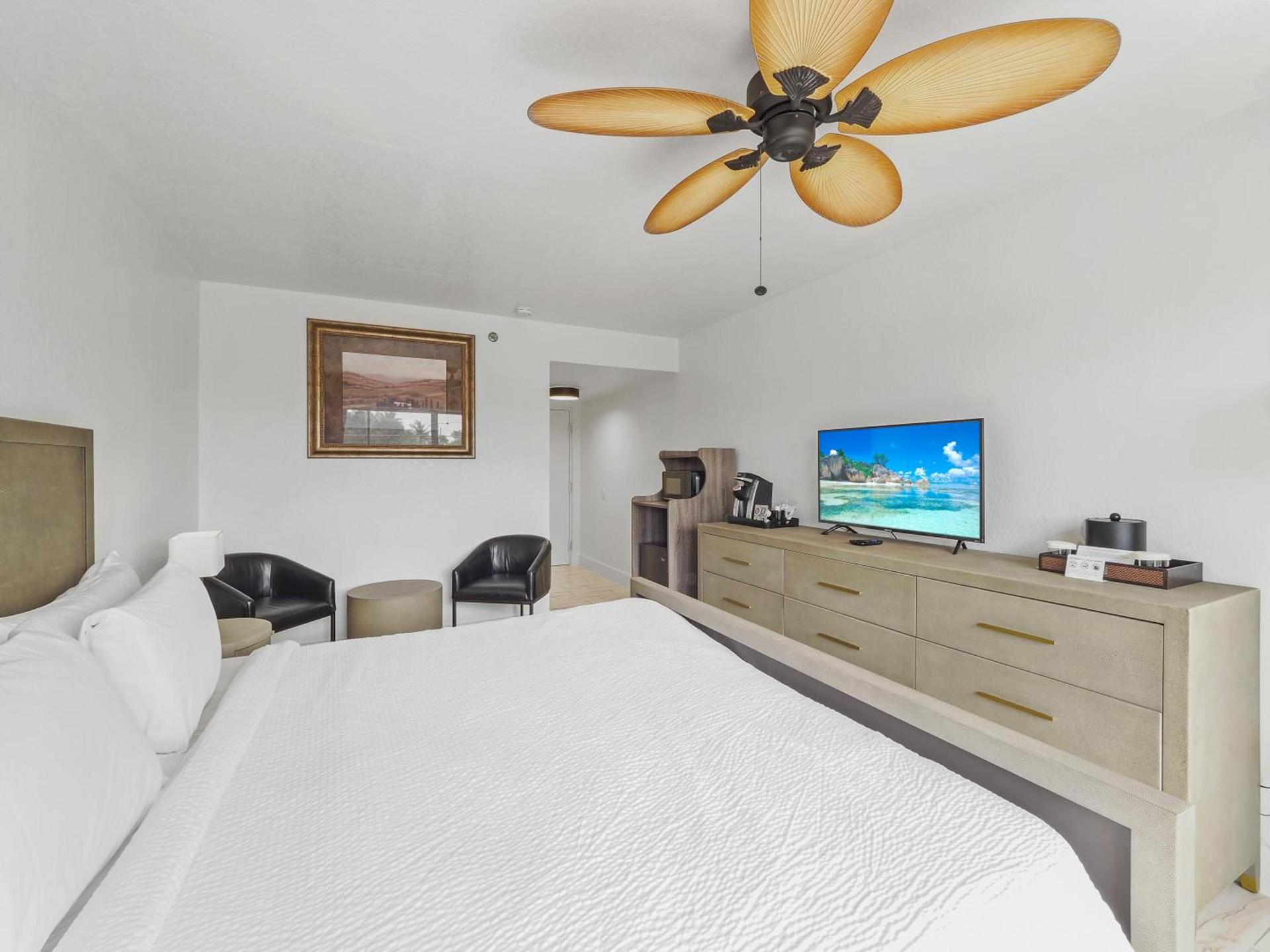Royal Inn Beach Hutchinson Island photo 55