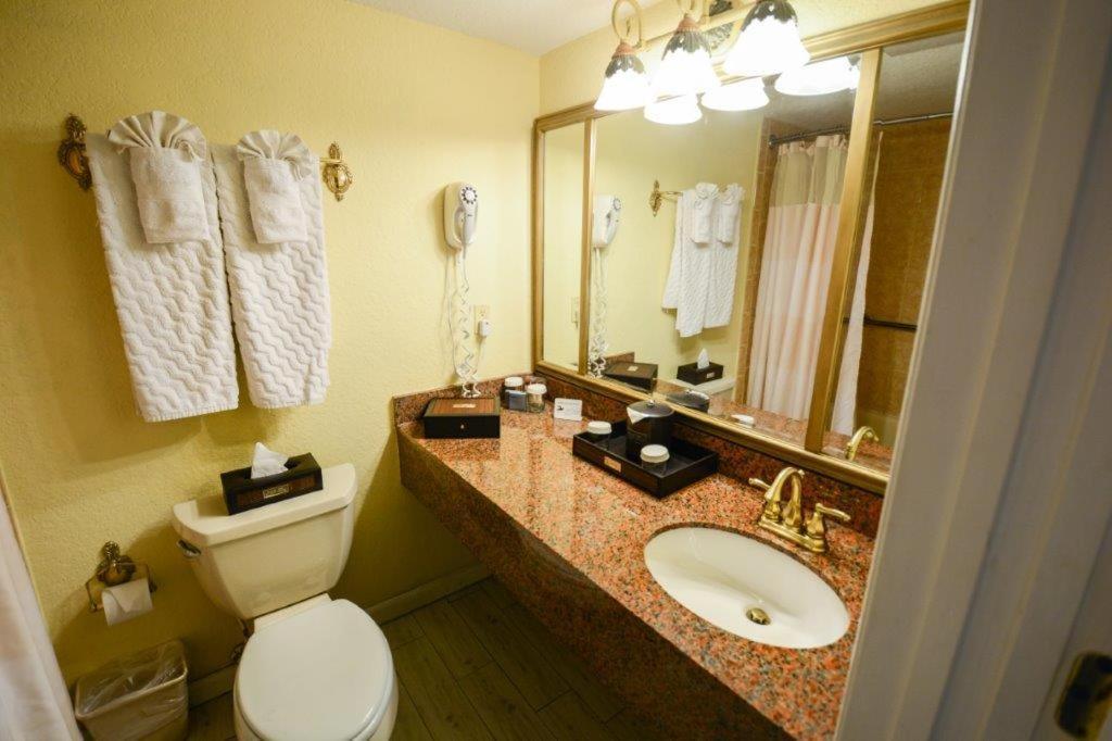 Royal Inn Beach Hutchinson Island photo 60