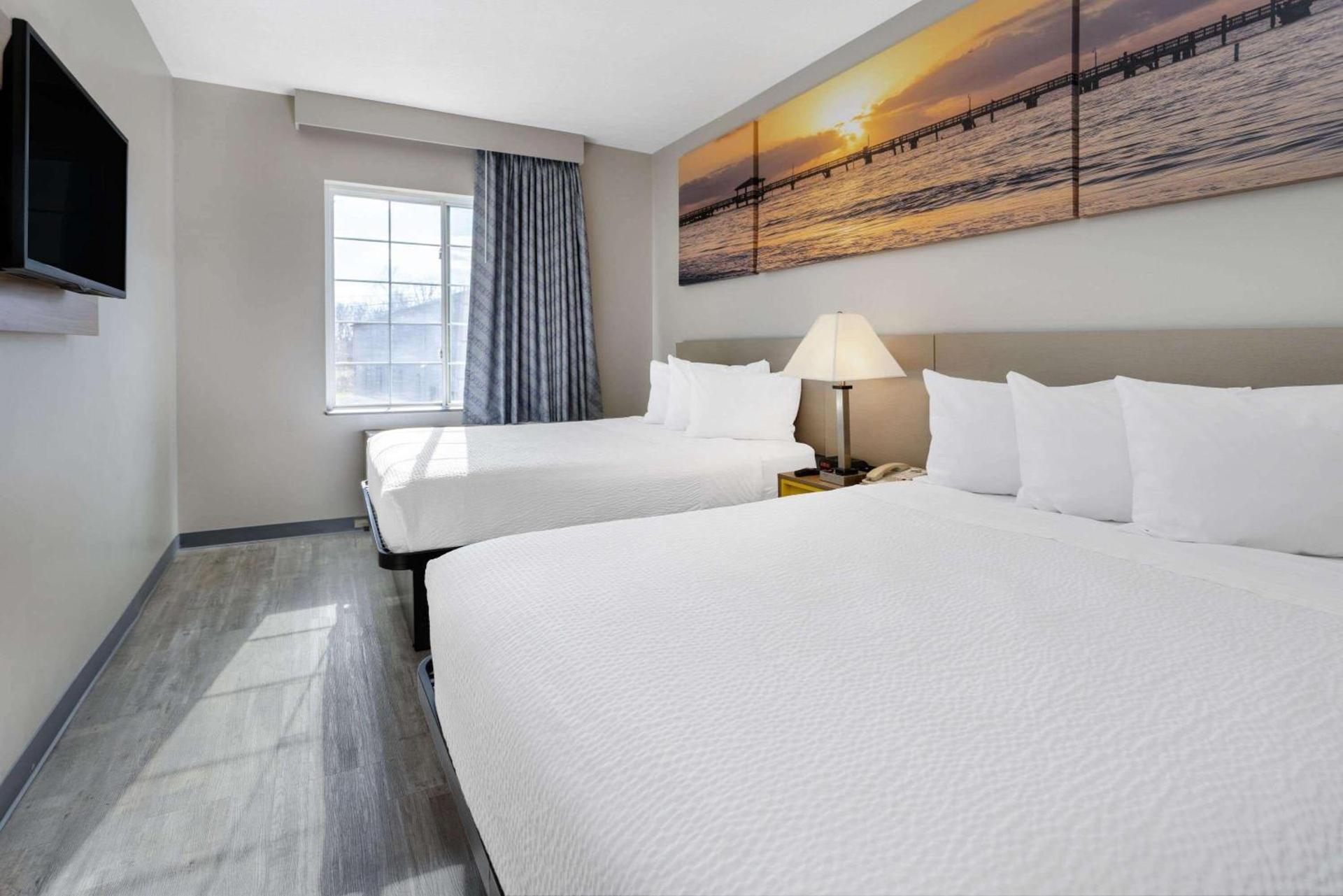 Days Inn & Suites by Wyndham Cherry Hill - Philadelphia photo 10