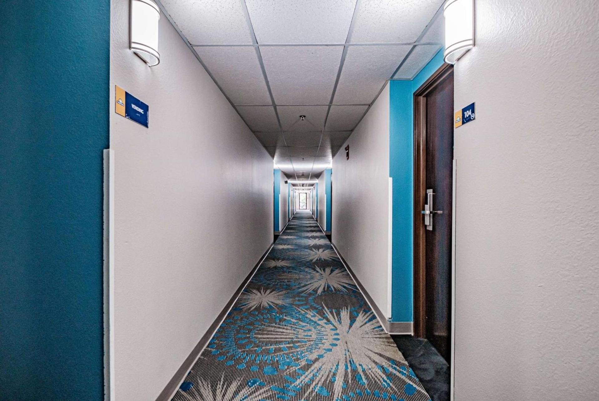 Days Inn by Wyndham Brunswick Bath Area photo 38