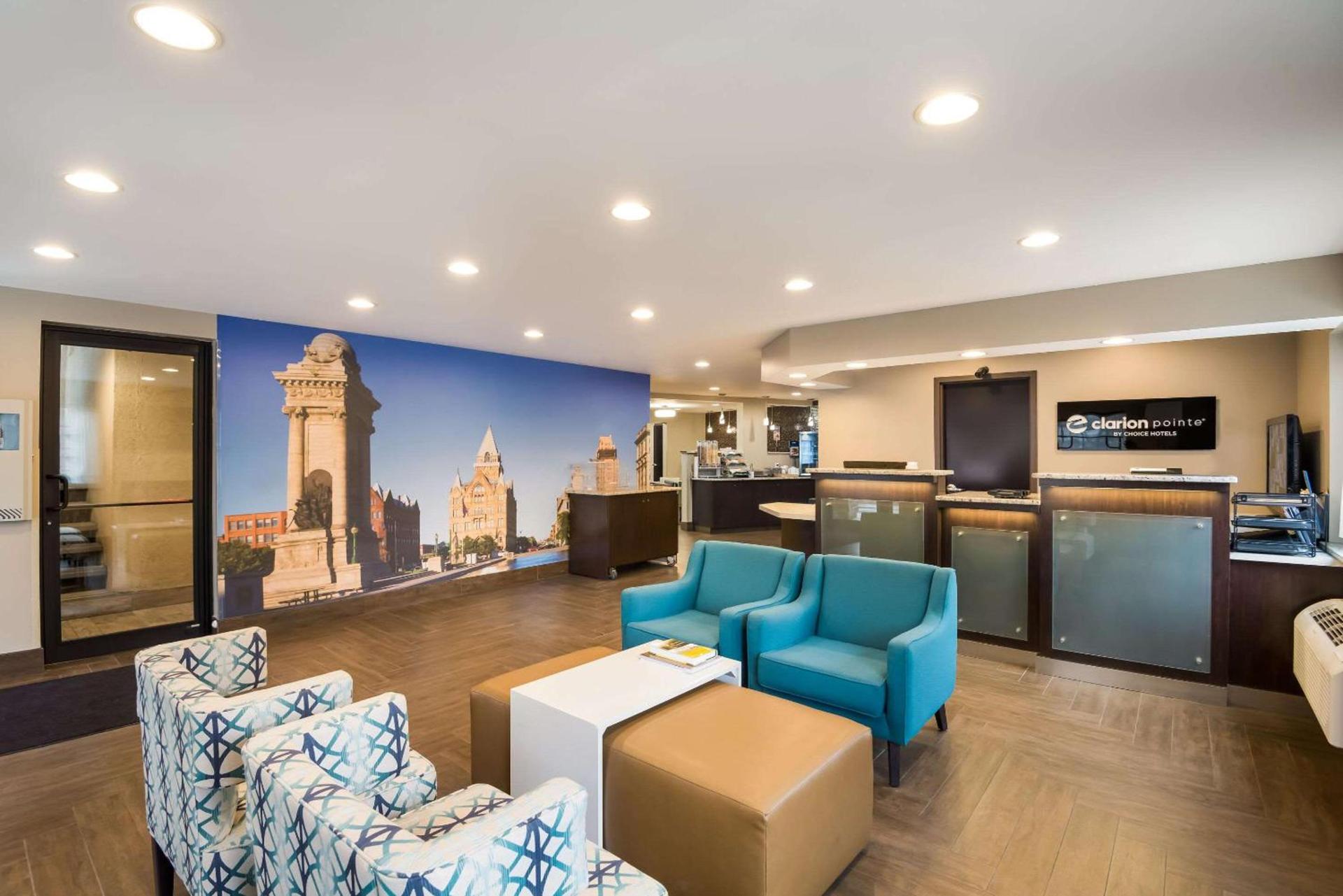 Clarion Pointe Syracuse Downtown photo 3