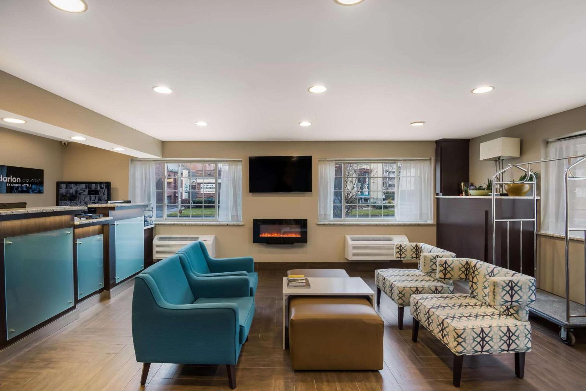 Clarion Pointe Syracuse Downtown photo 4
