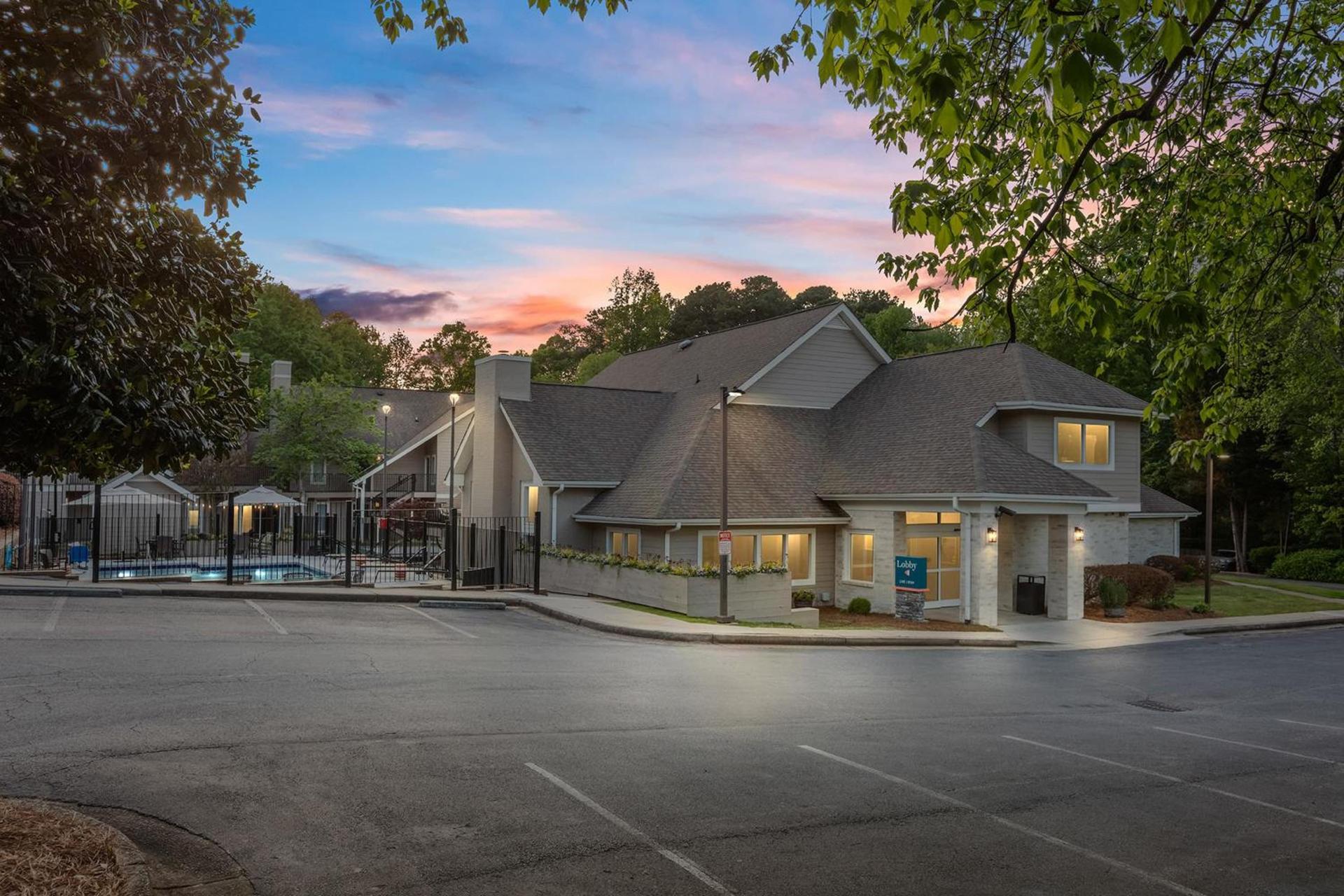 WaterWalk Extended Stay by Wyndham Atlanta Perimeter photo 20