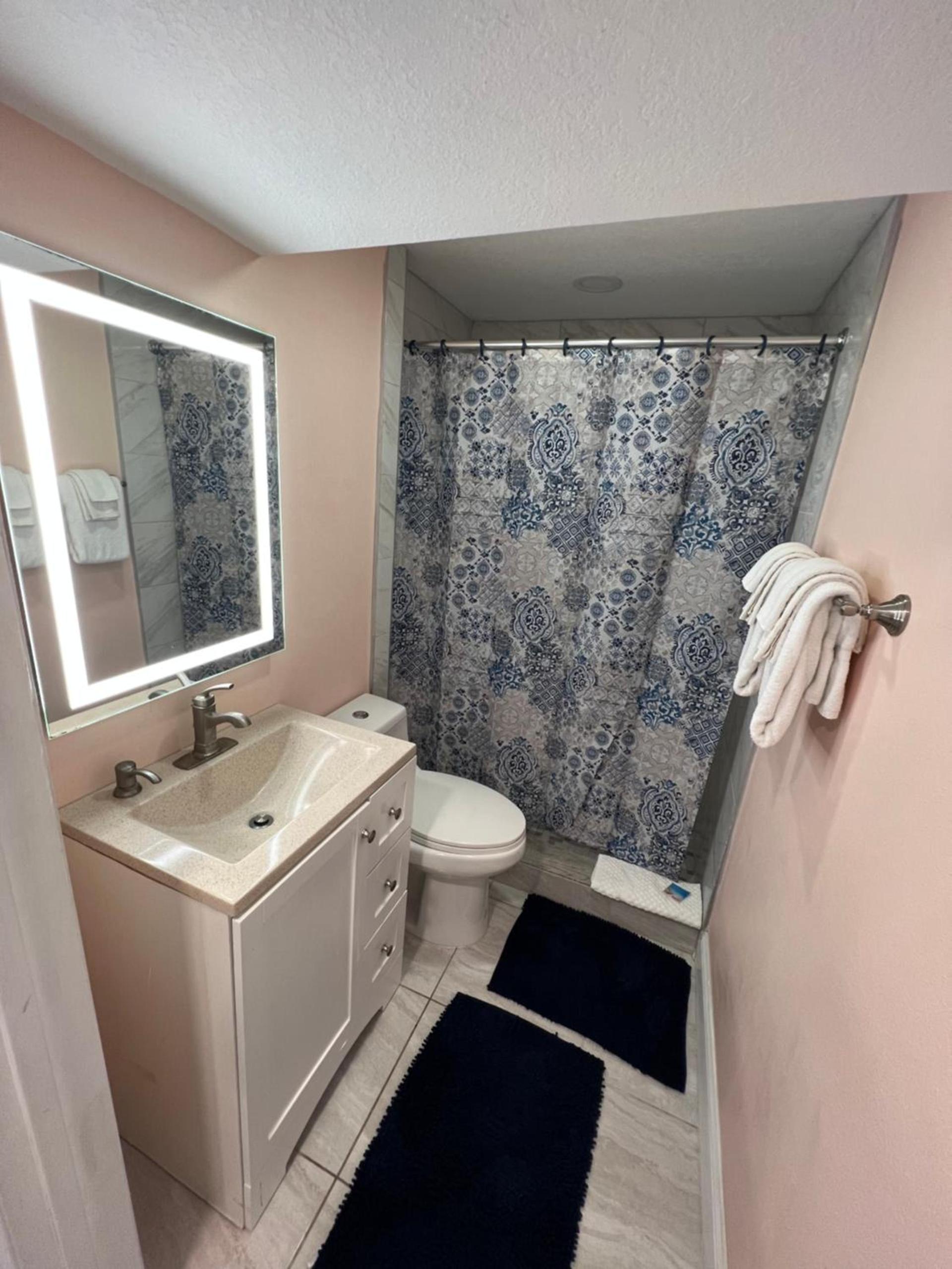 Atlantic Shores Motel photo 12