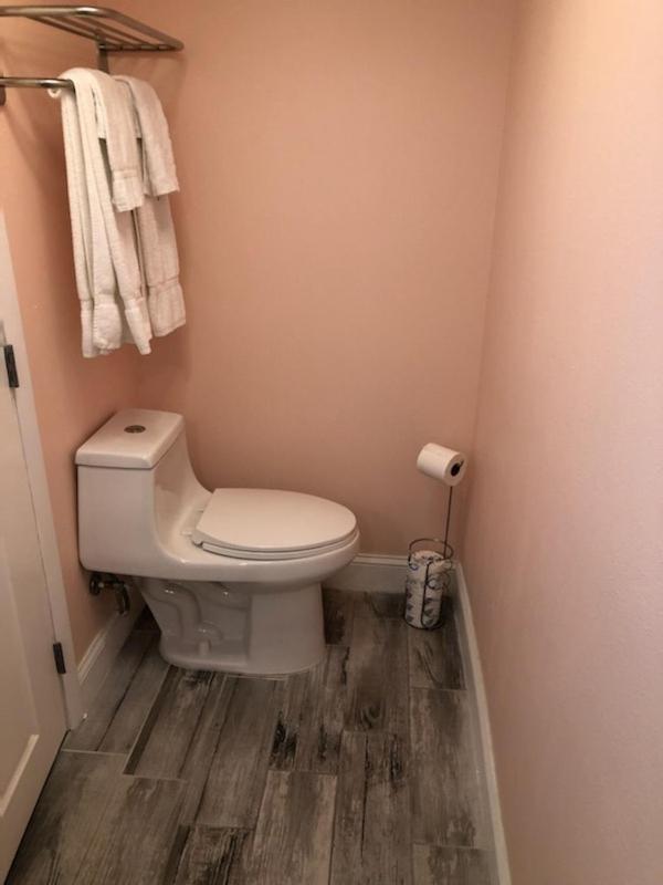Atlantic Shores Motel photo 2