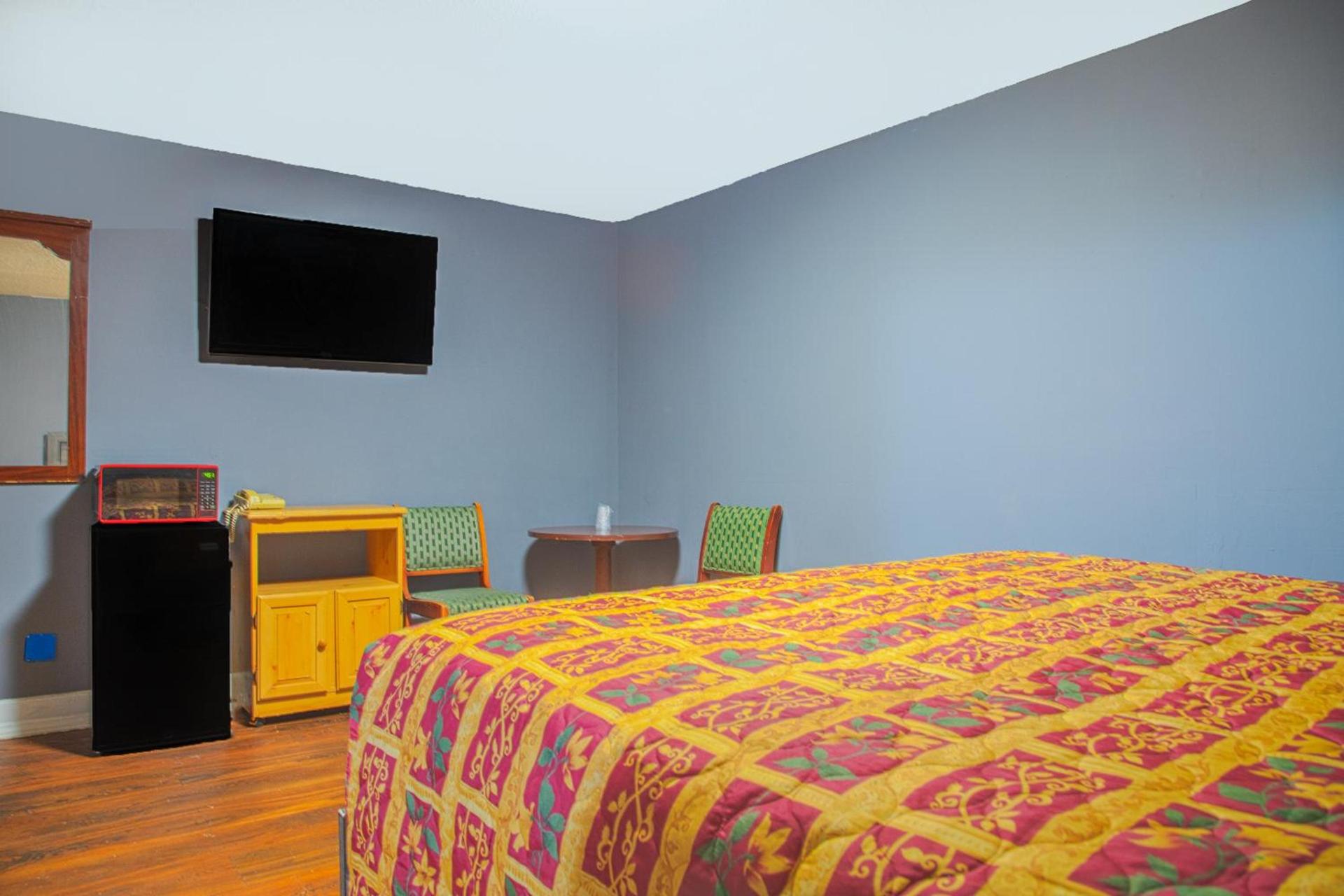 OYO Hotel I-20 Decatur, East Atlanta photo 9