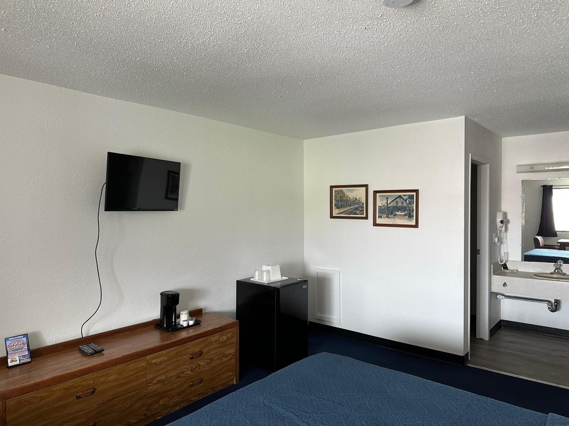 Bayside Inn photo 10