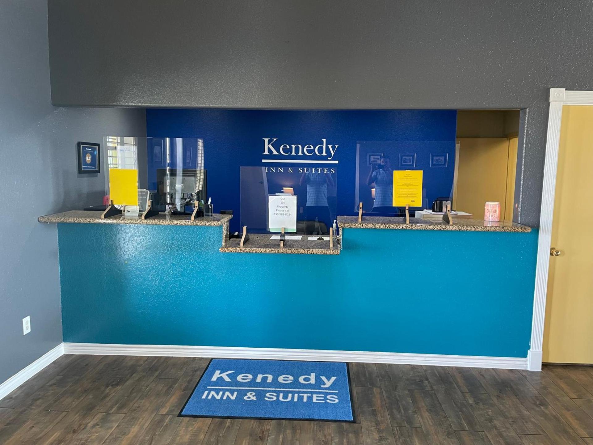 Kenedy Inn and Suites photo 2