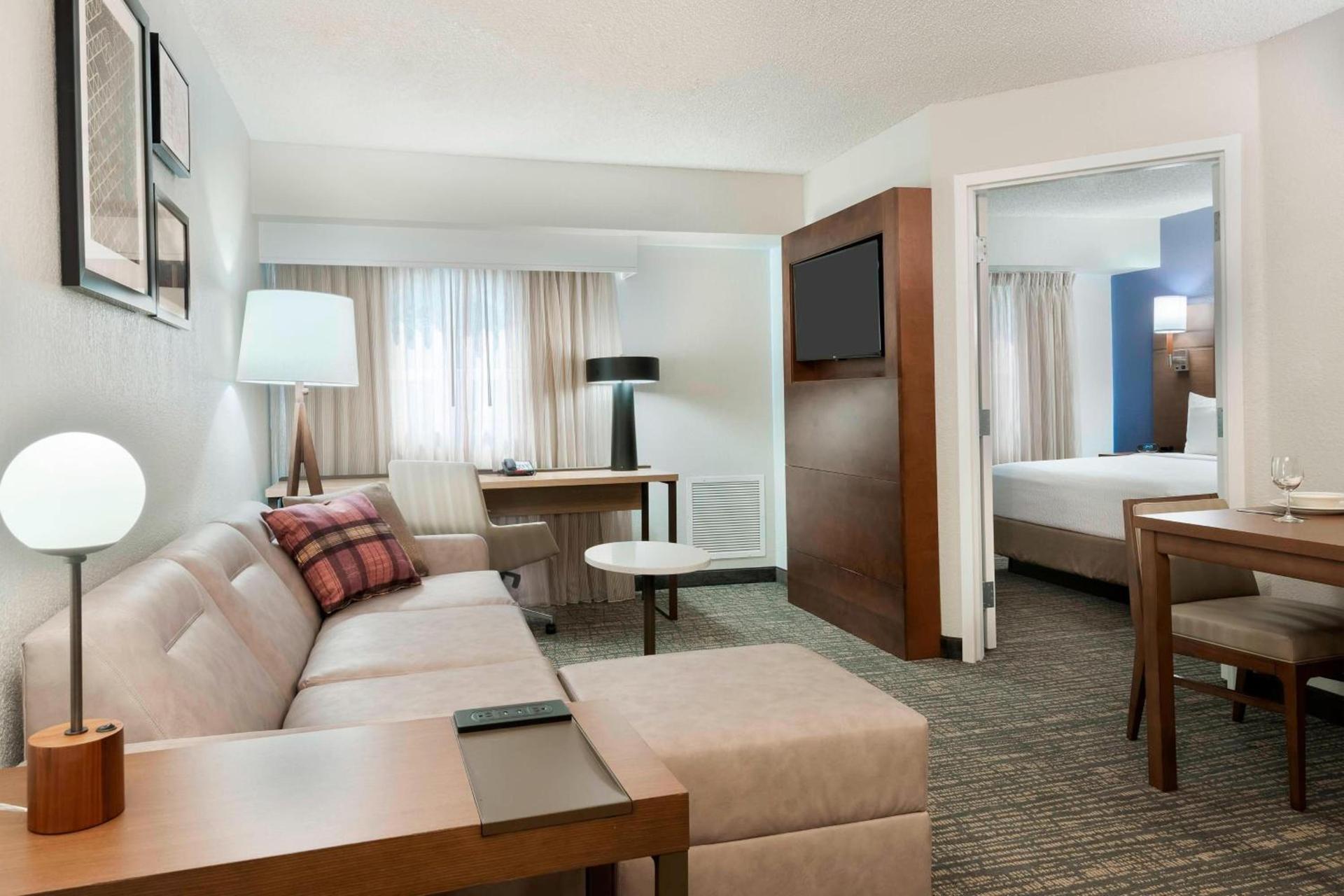 Residence Inn by Marriott Tampa at USF/Medical Center photo 7