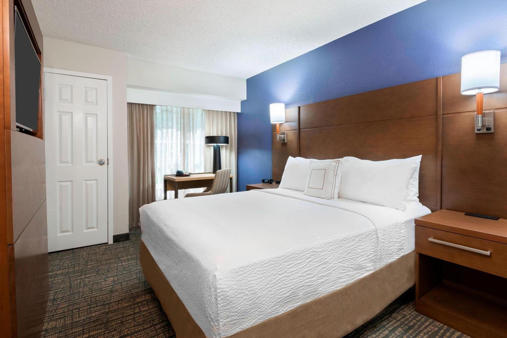 Residence Inn by Marriott Tampa at USF/Medical Center photo 11