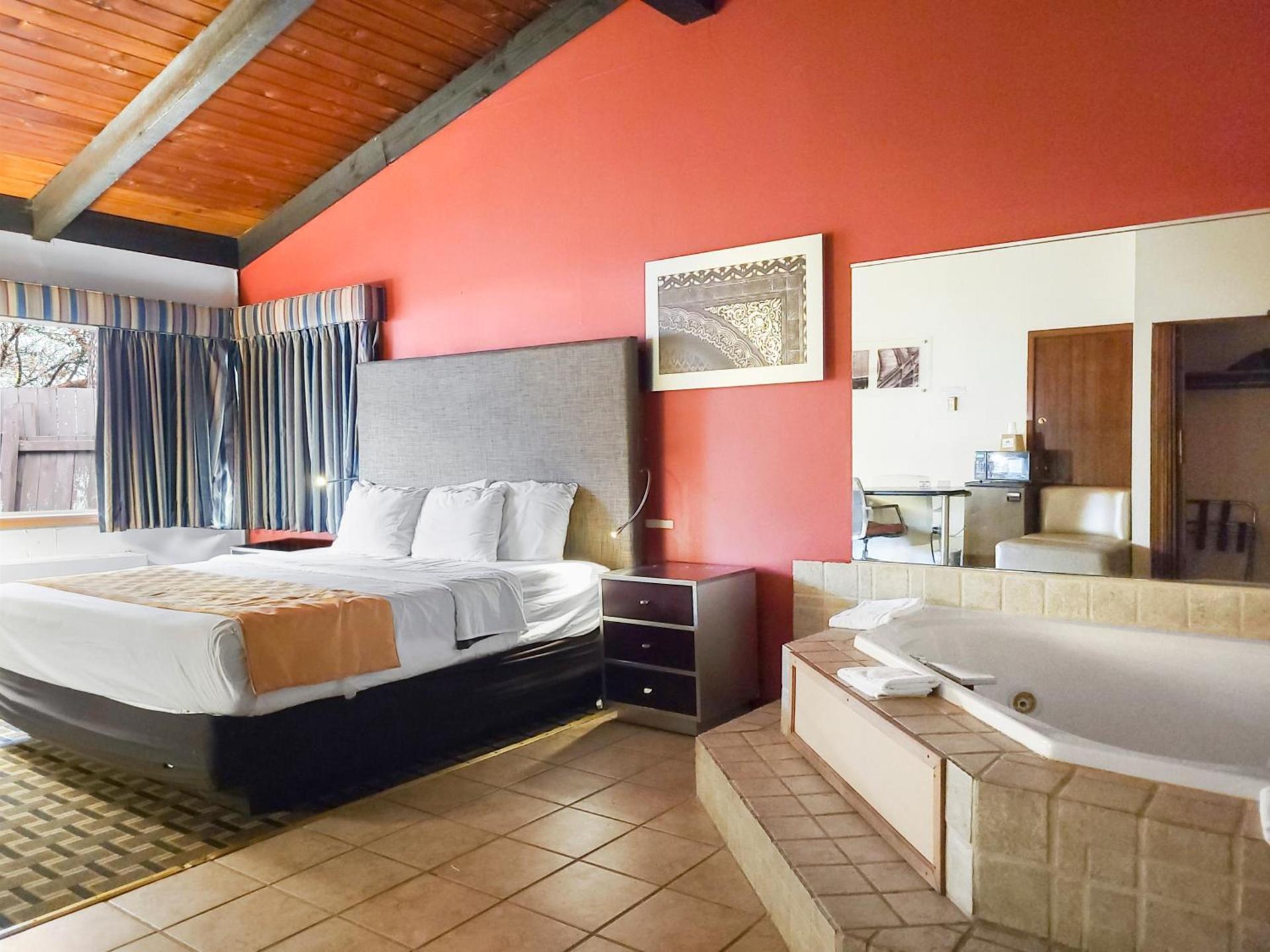 Americas Best Value Inn Hinckley photo 23