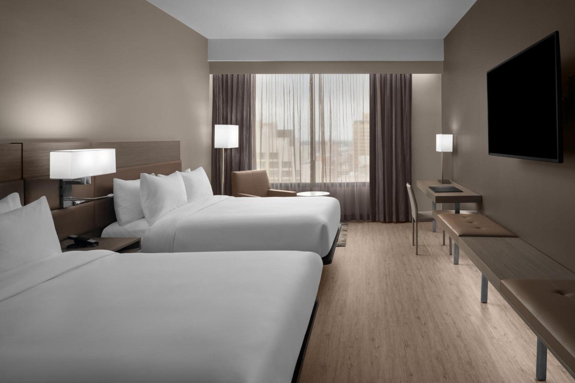 AC Hotel by Marriott San Antonio Riverwalk photo 8