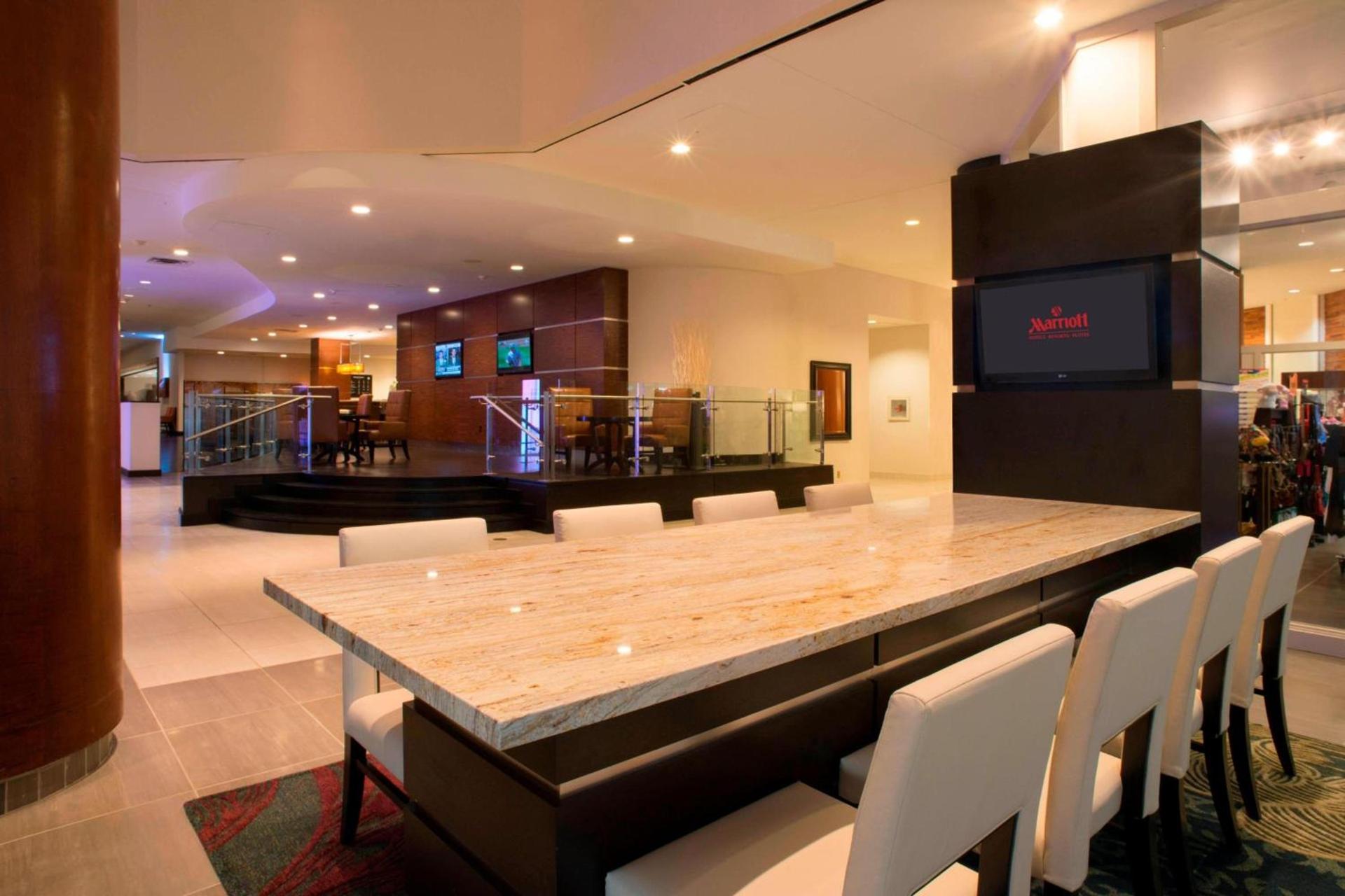 Tulsa Marriott Southern Hills photo 54