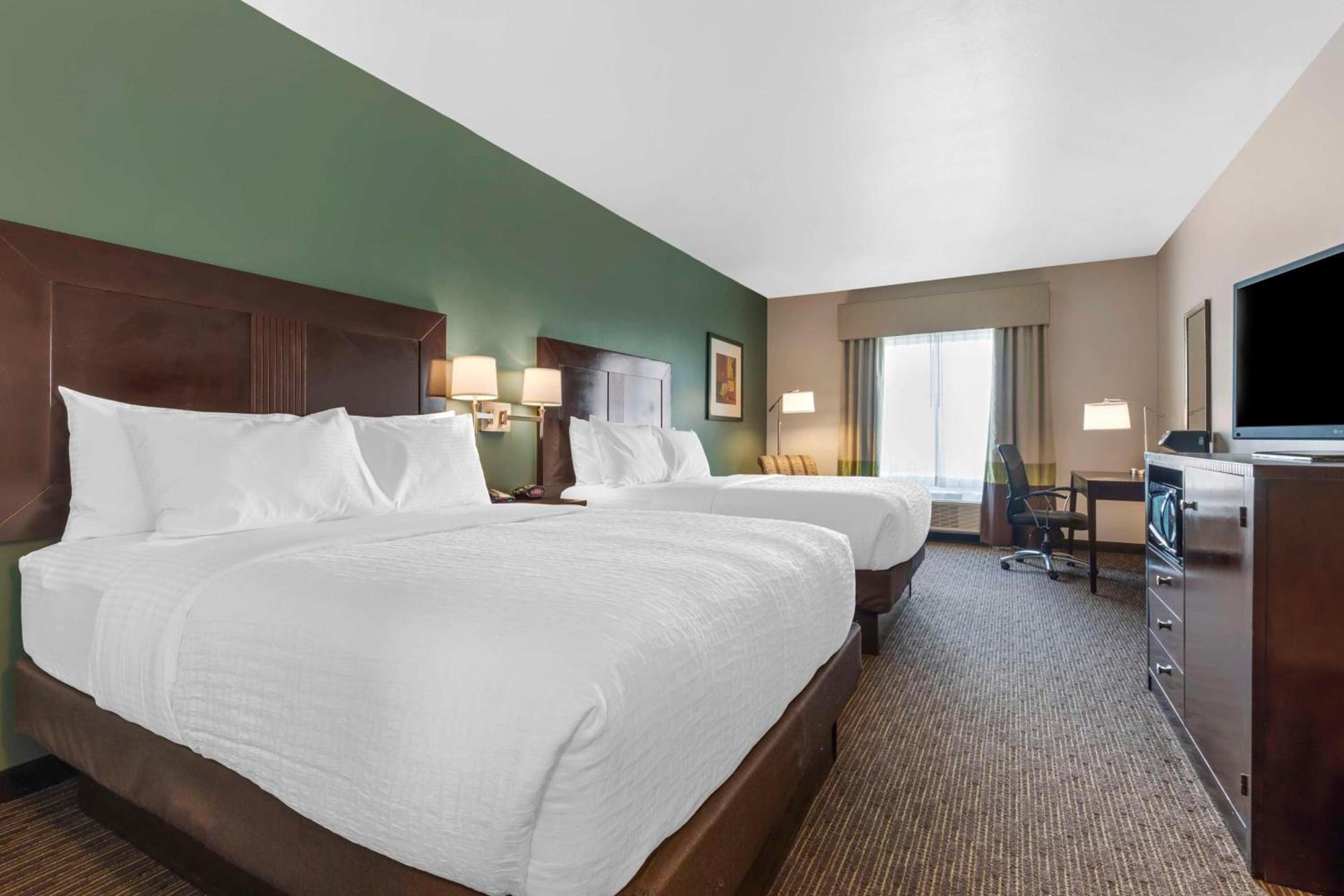 Best Western Plus Duncanville Dallas photo 7