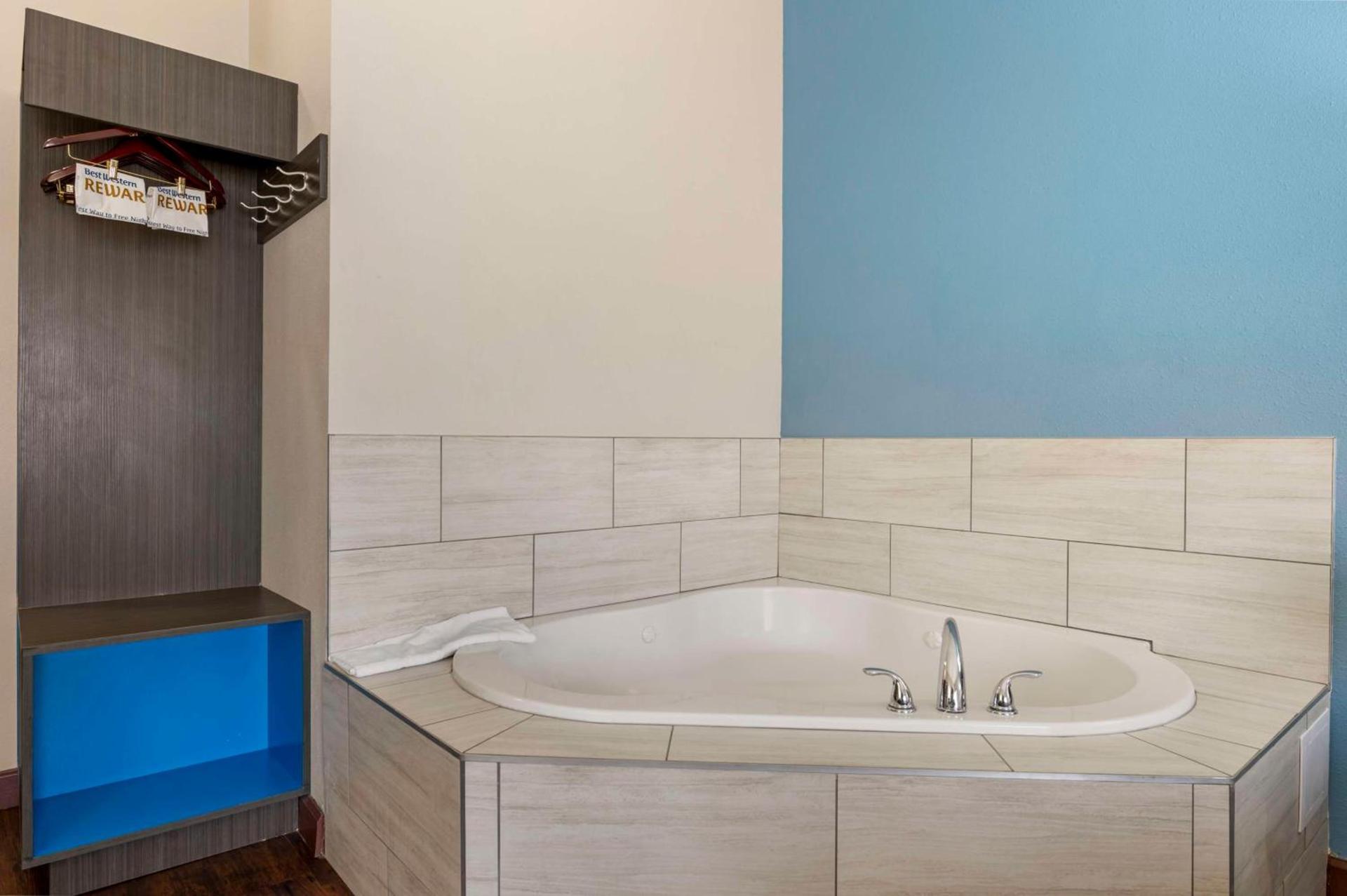 Best Western Plus South Holland Chicago Southland photo 17