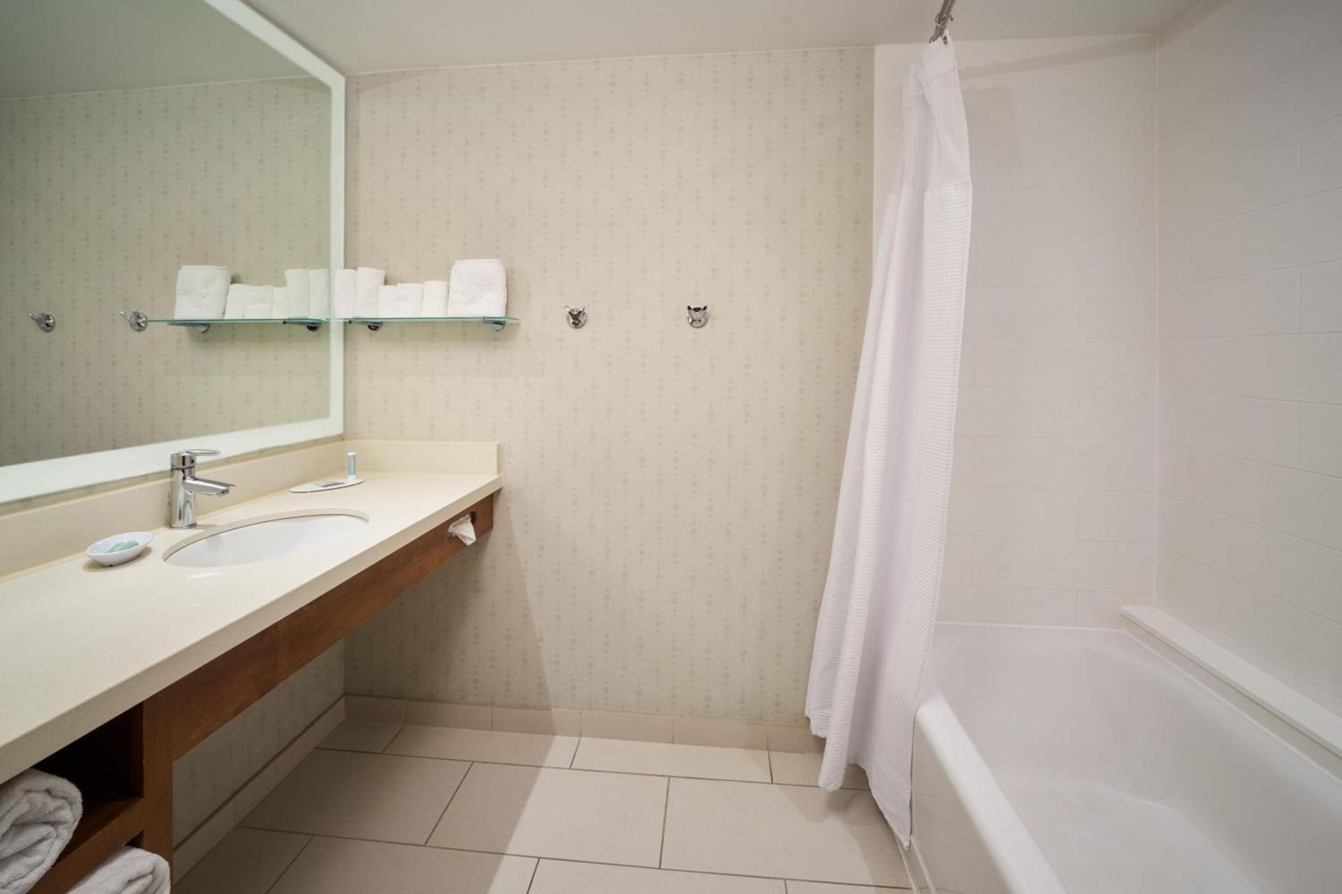 SpringHill Suites by Marriott Philadelphia Airport / Ridley Park photo 16