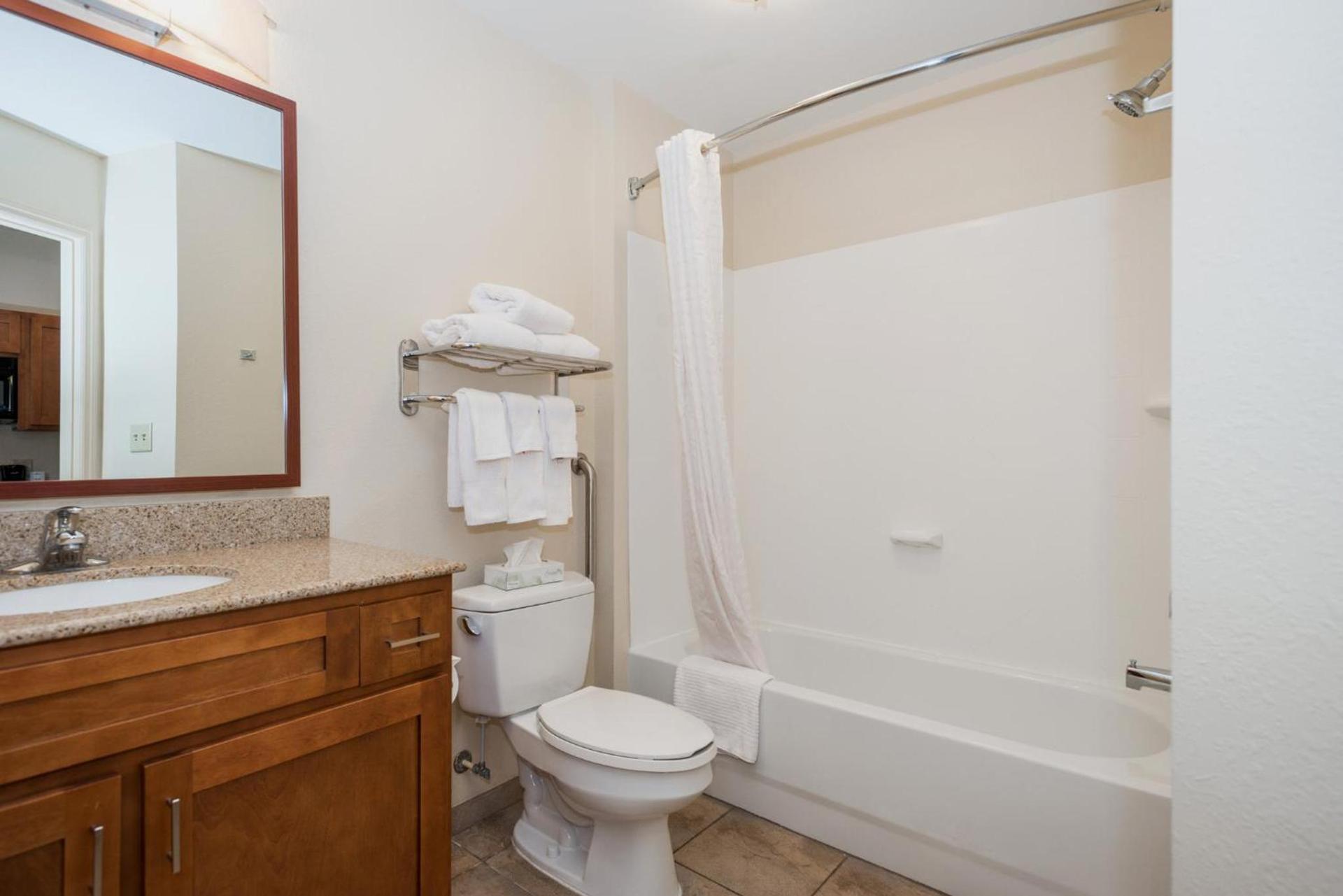 Candlewood Suites Mobile-Downtown by IHG photo 27