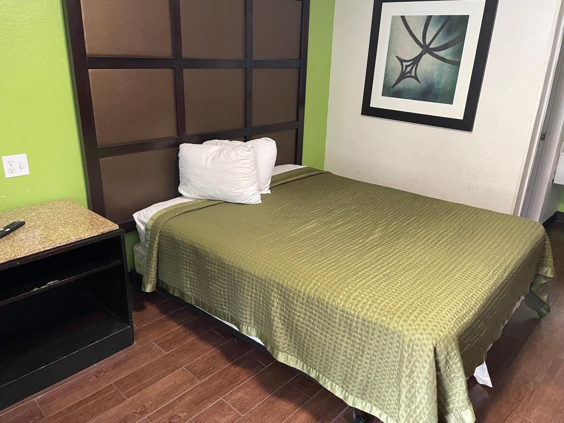 Sunrise Extended Stay Hotel photo 9