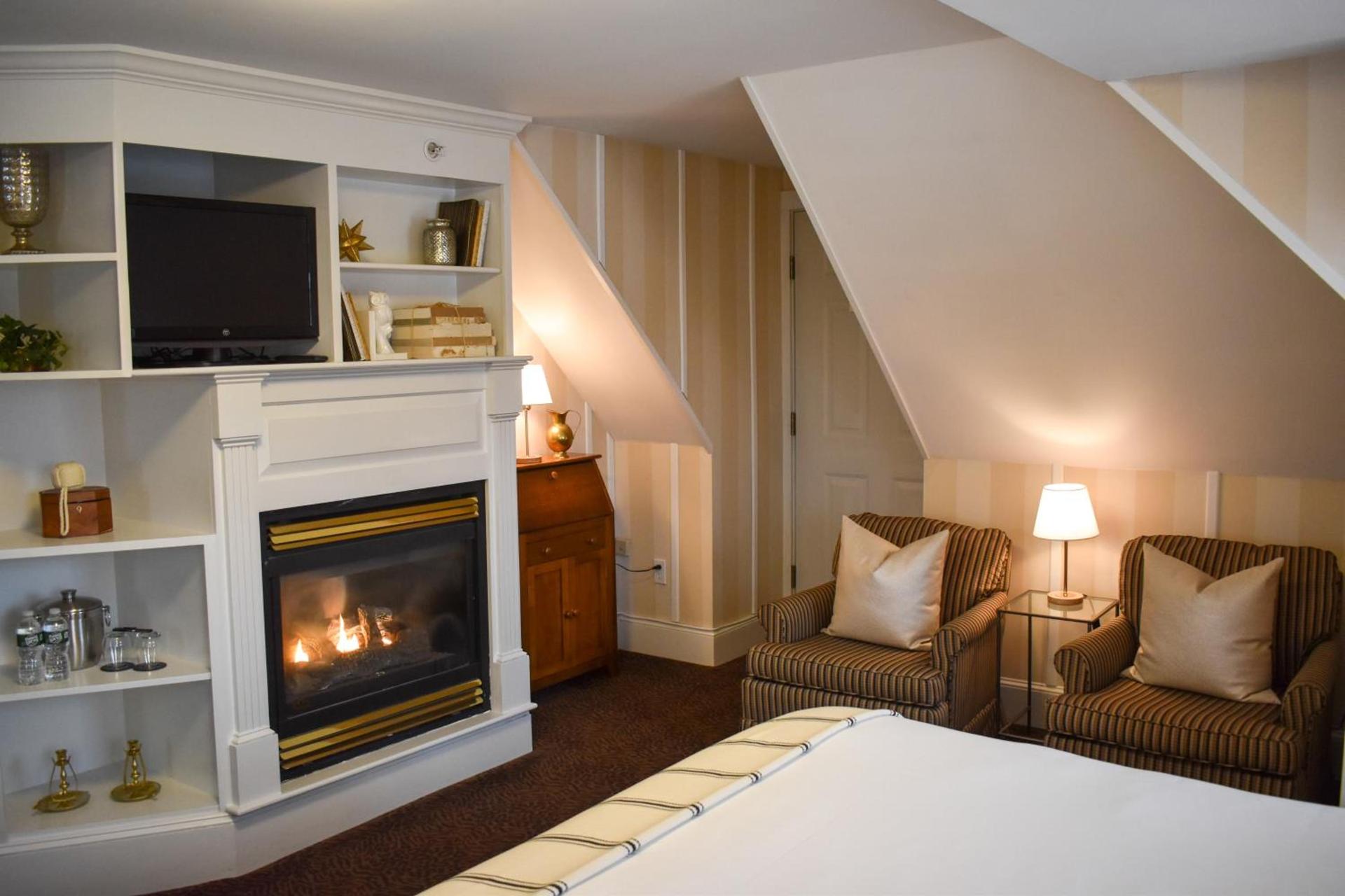 Kennebunkport Inn photo 53