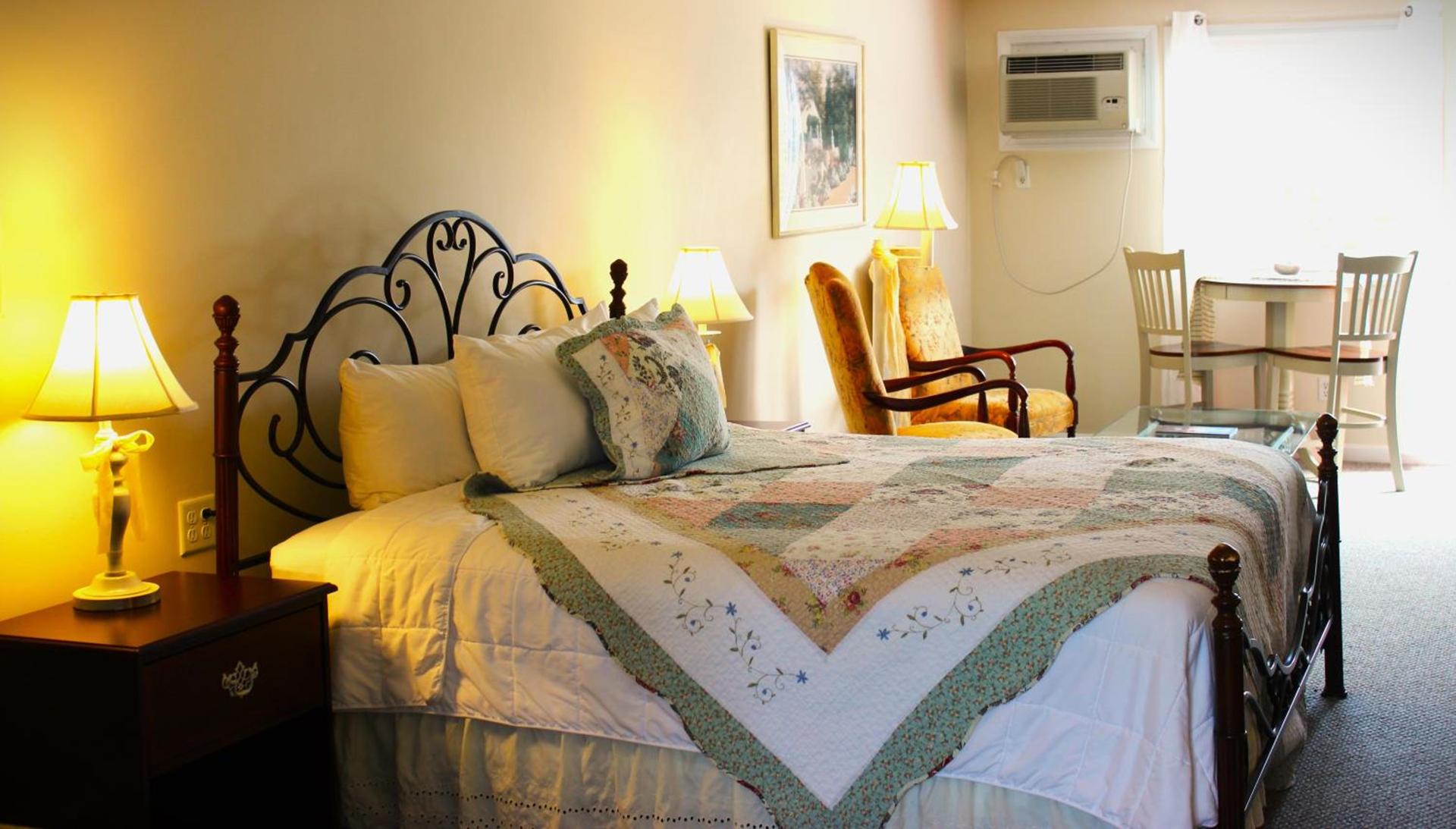 Red Horse Inn photo 25