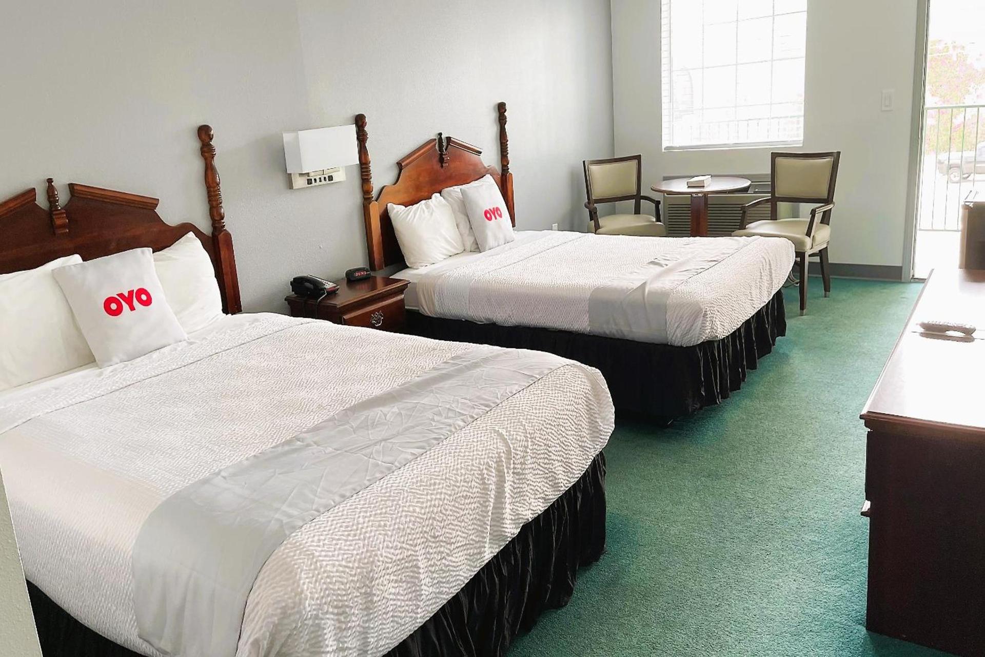 Evergreen Inn photo 20