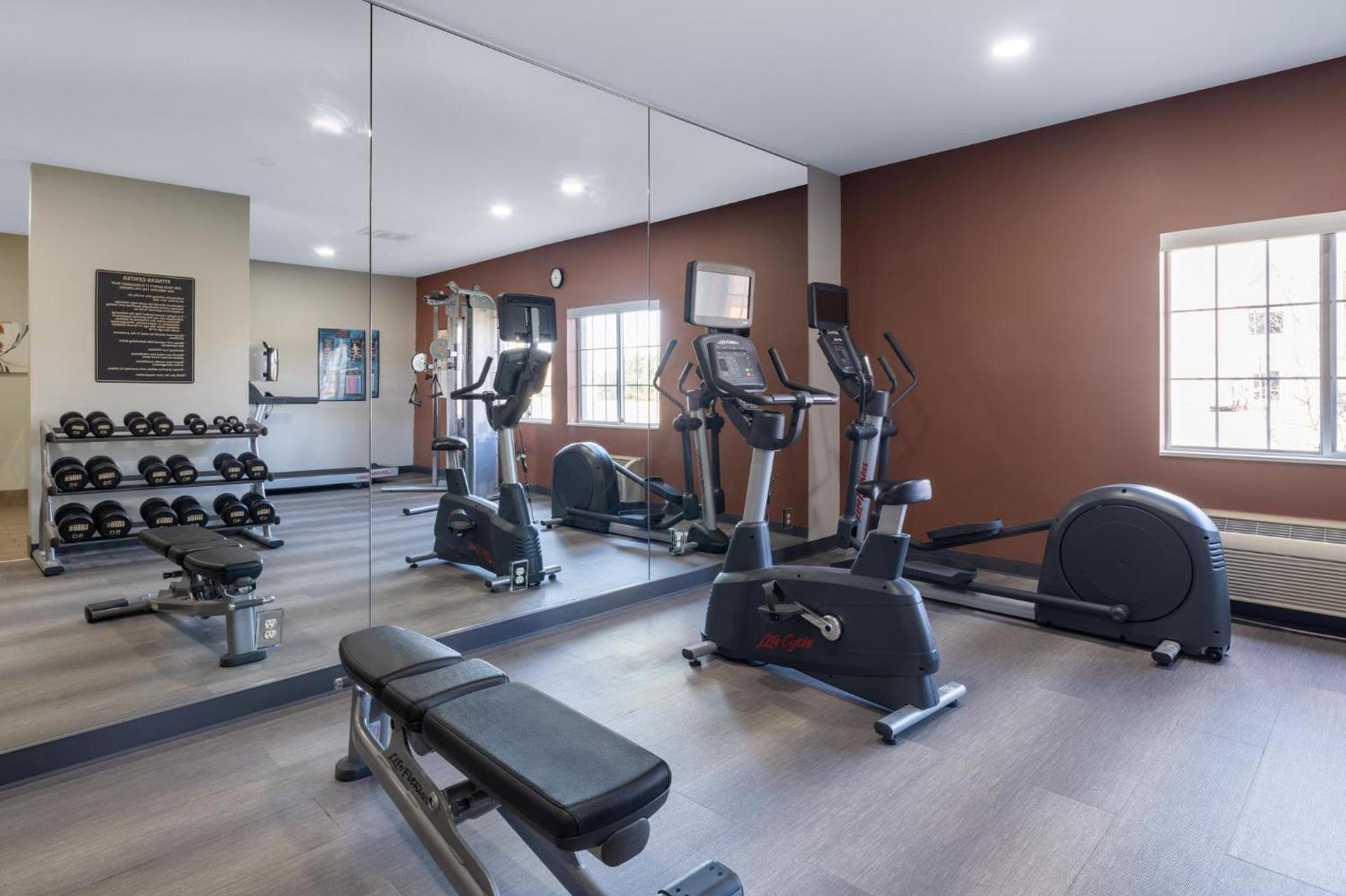 Candlewood Suites Elkhart by IHG photo 9