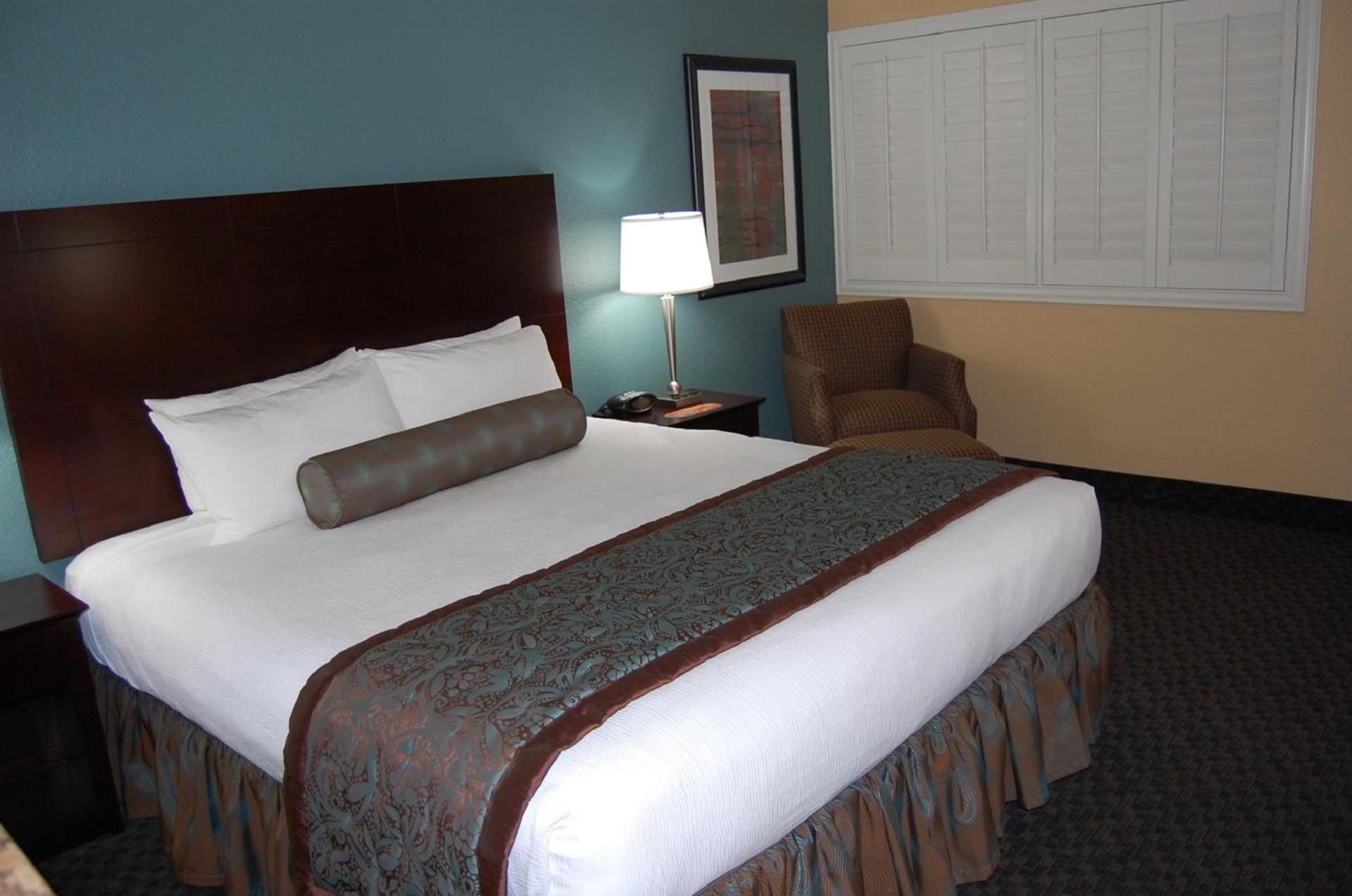 Best Western Plus Casino Royale - Center Strip photo 3