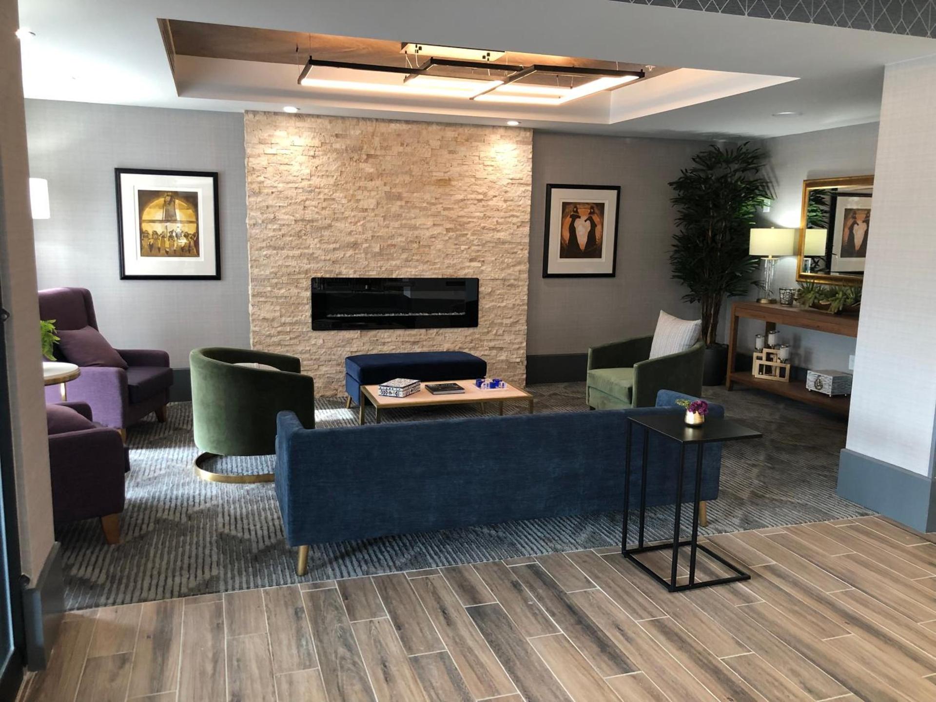 Comfort Inn & Suites Gallatin - Nashville Metro photo 57