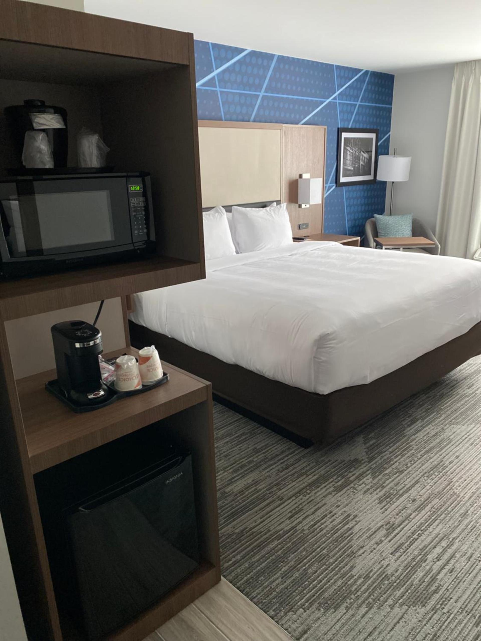 Comfort Inn & Suites Gallatin - Nashville Metro photo 51
