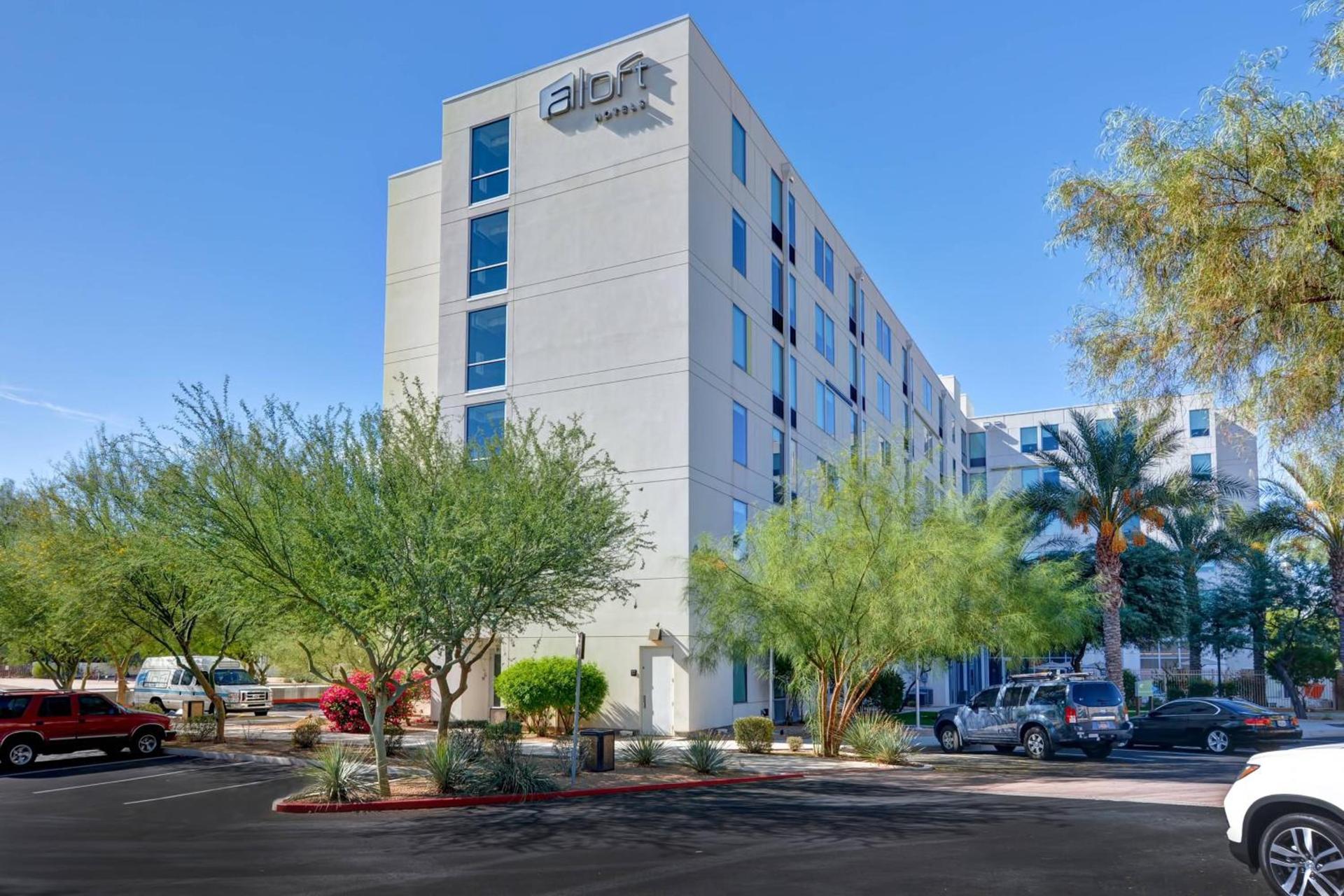 Aloft by Marriott Phoenix-Airport photo 1