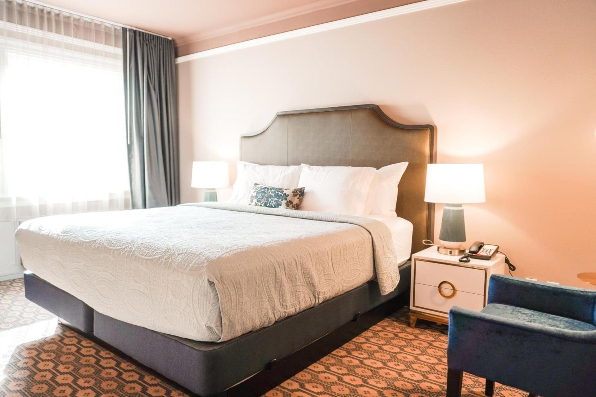 Columbia Gorge Hotel & Spa photo 27