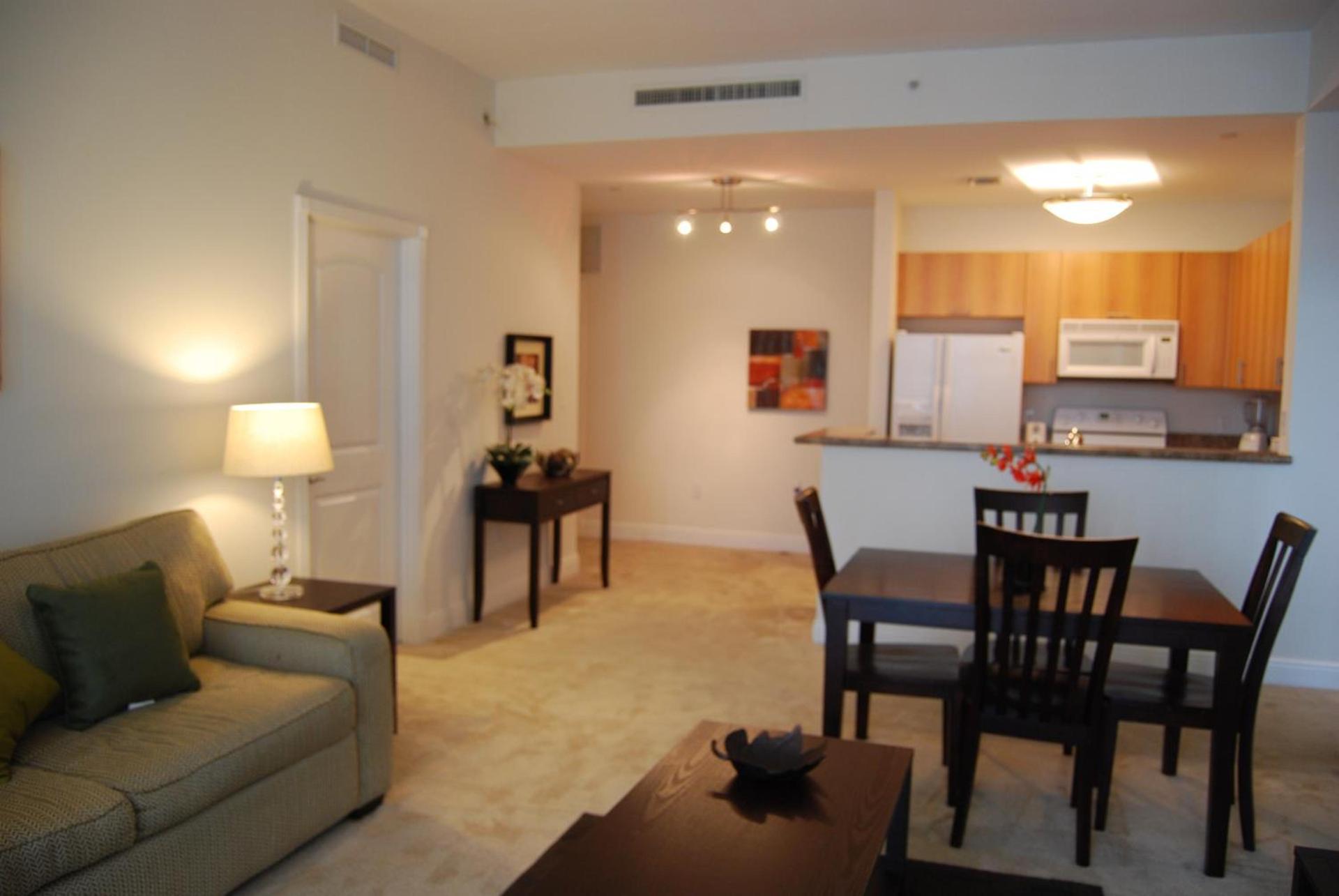 Dadeland Towers by Miami Vacations photo 31