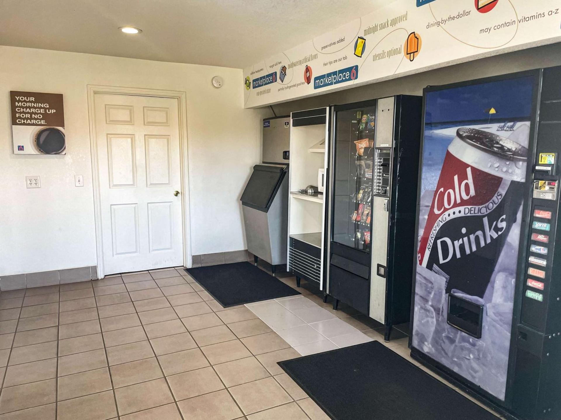 Motel 6-Wichita Falls, TX - North photo 14