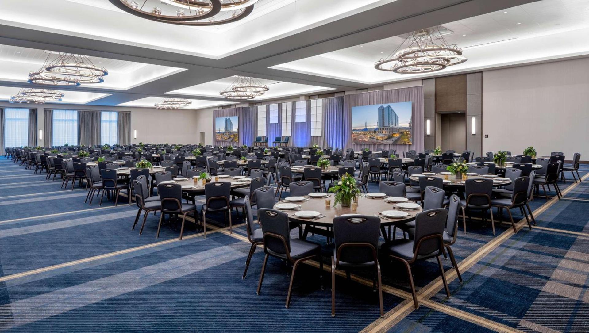 Hyatt Regency Portland at the Oregon Convention Center photo 26