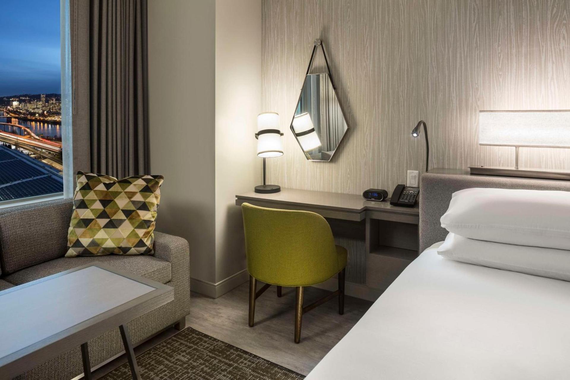 Hyatt Regency Portland at the Oregon Convention Center photo 32