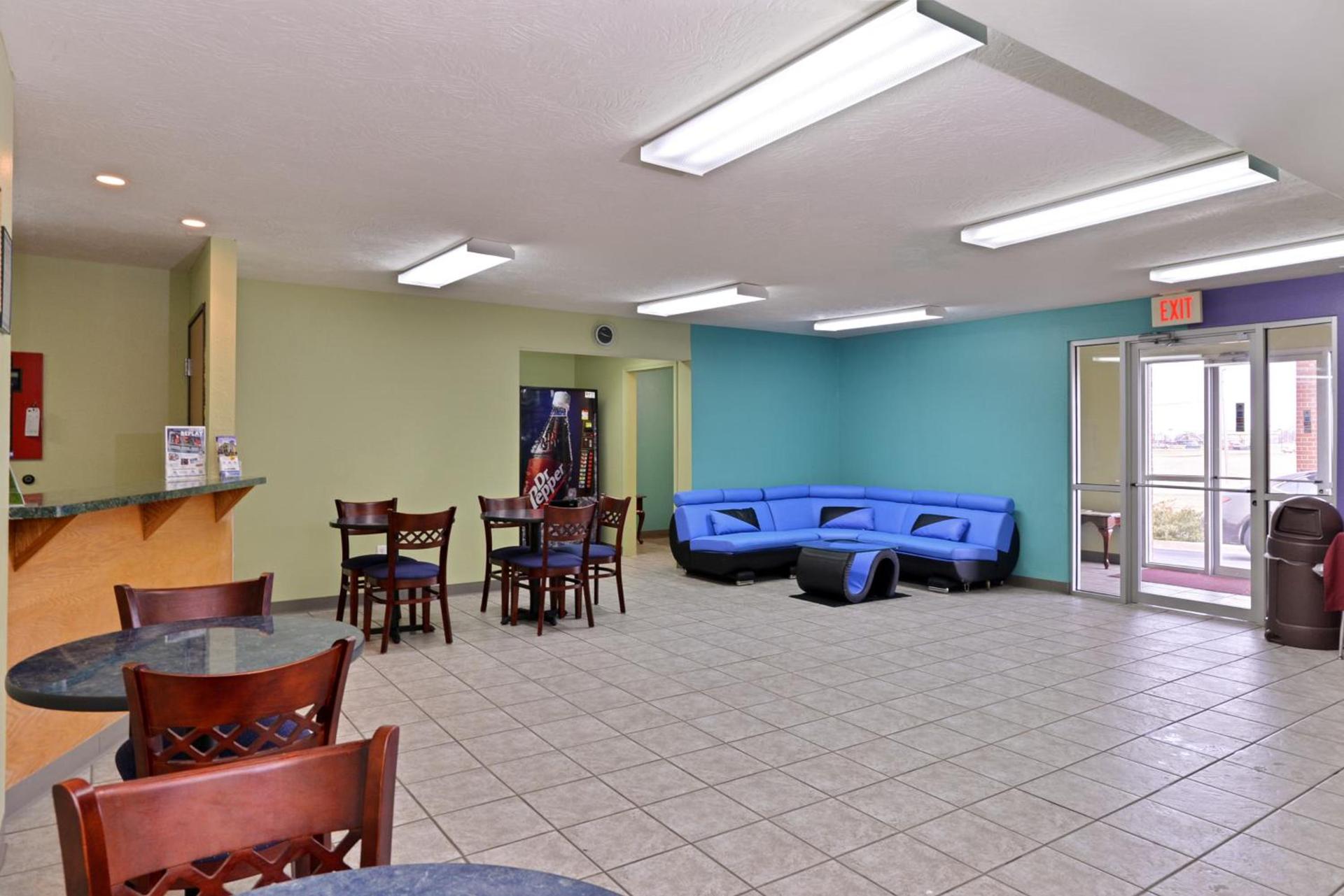 Americas Best Value Inn - Seymour photo 10