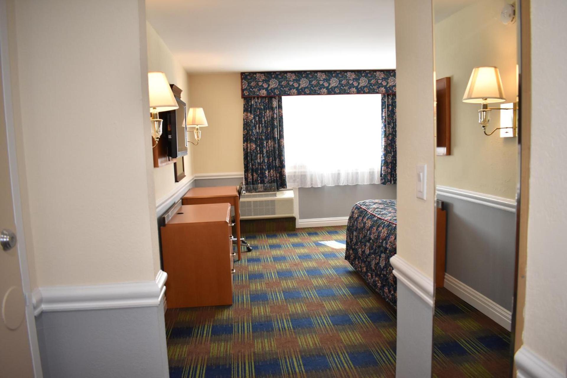 East Norwich Inn photo 18