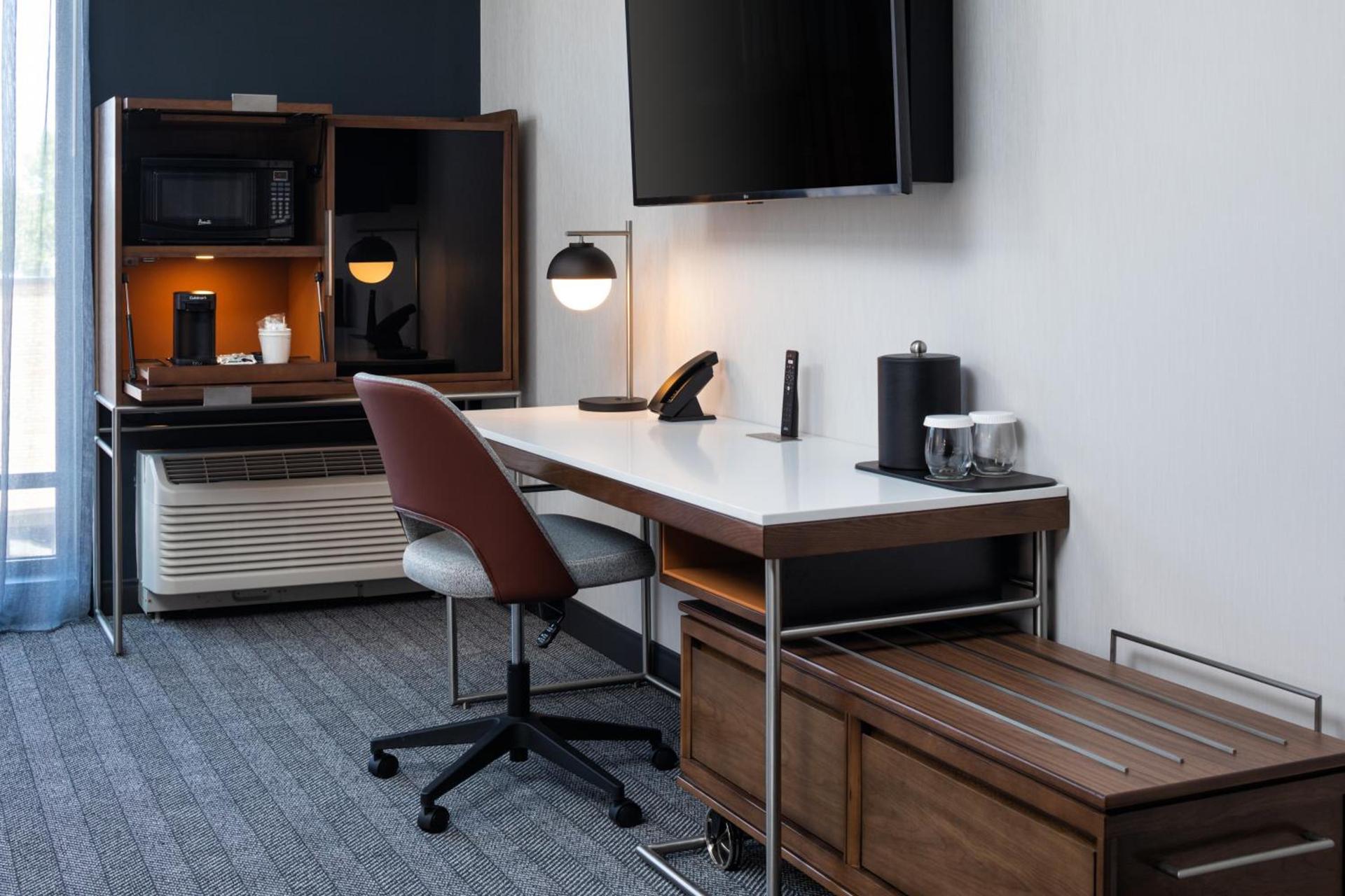 Courtyard by Marriott Owatonna Downtown photo 2